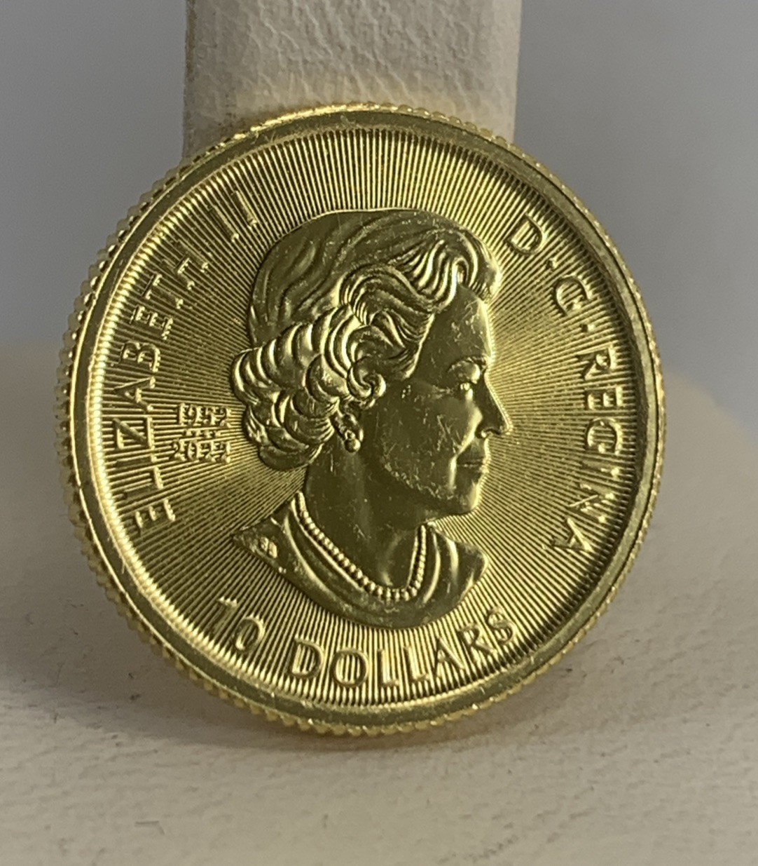 1/4 Ounce Gold 99.99 Pure Canadian Bison Coin