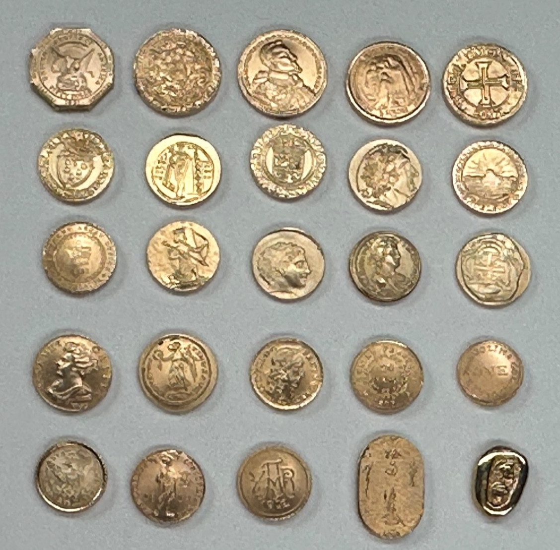 Set 50 Diff Solid 14K Gold World Mini Coins Franklin Mint 1981 25 + Grams RARE