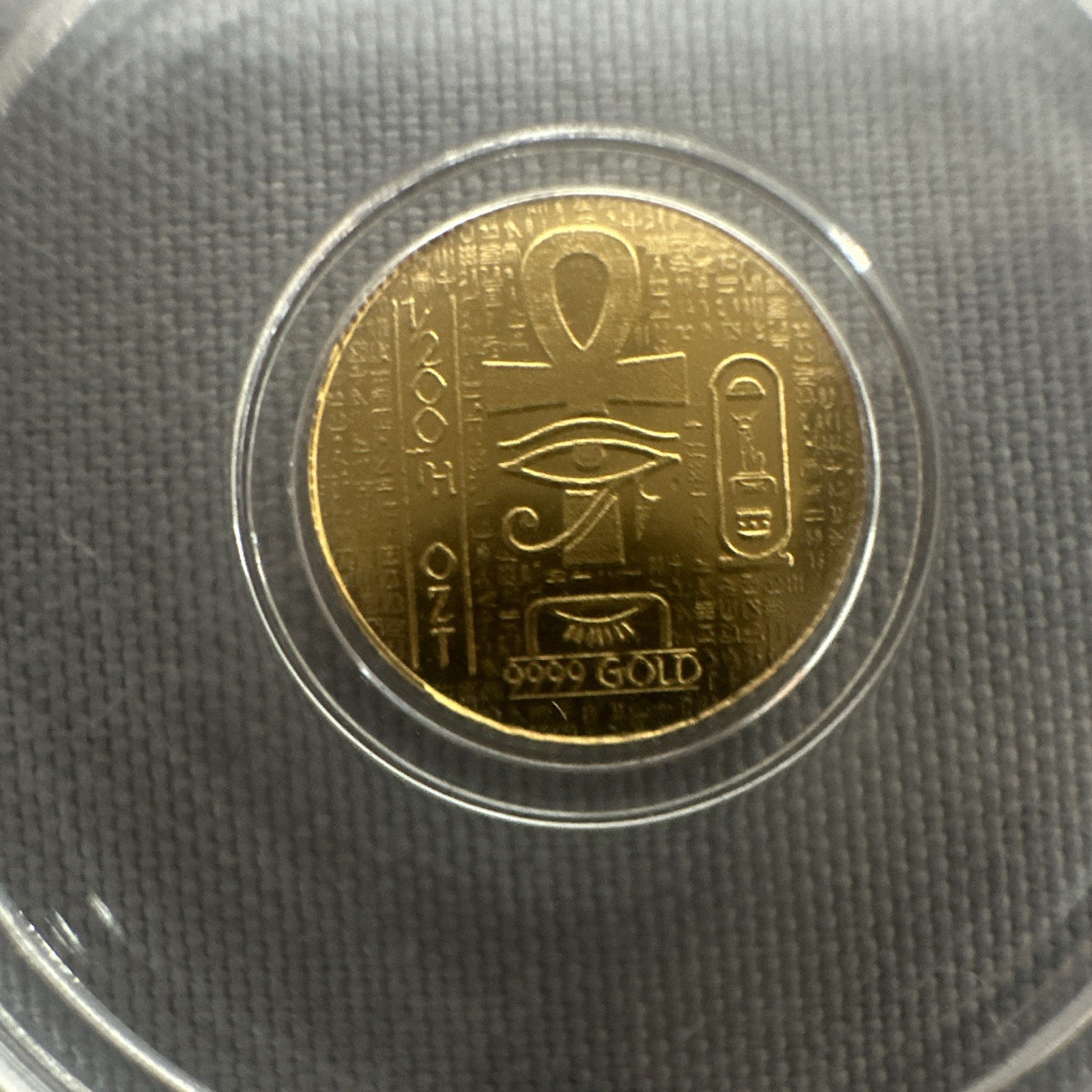 1/200th oz .9999 Pure Gold Monarch Egyptian Scarab Anhk Encapsulated Round.