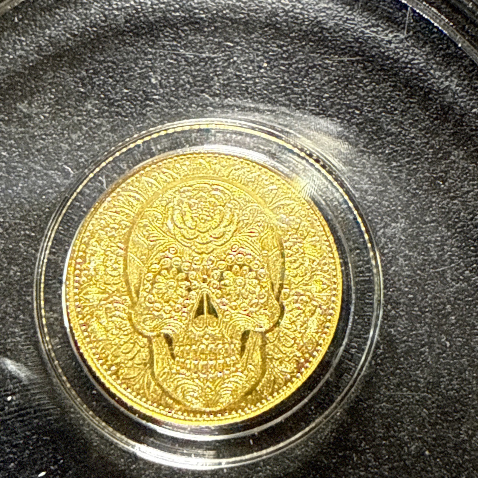 Lot Of 2- 1/200th oz .9999 Fine GOLD Skull Dia De Los Muertos FRACTIONAL GOLD