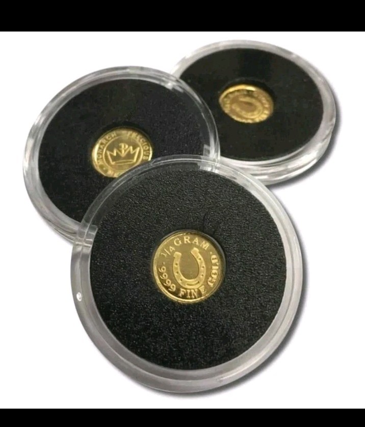 1/4 Gram .9999 Fine Gold Round – Lucky Horseshoe (Sealed in Capsule)
