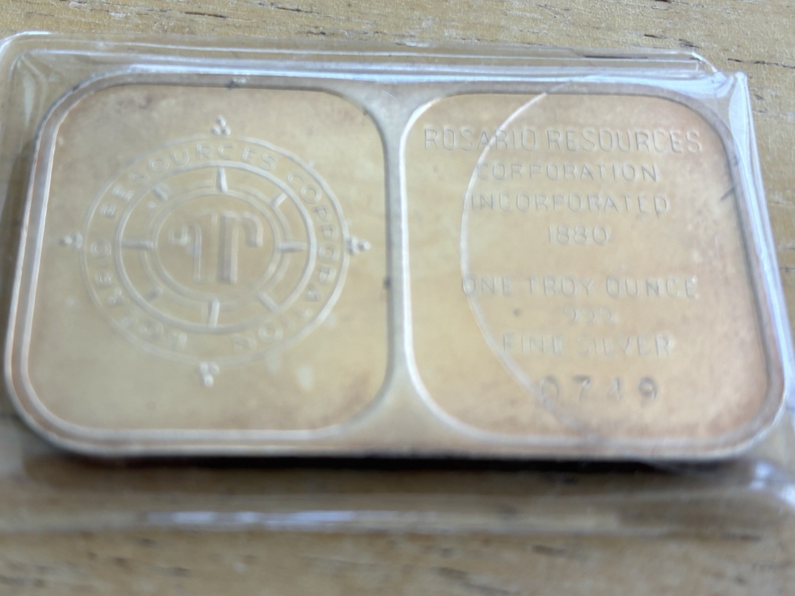 1977 Rosario Resource – Canada – 1 oz .999 Silver Art Bar – Canadian Beaver
