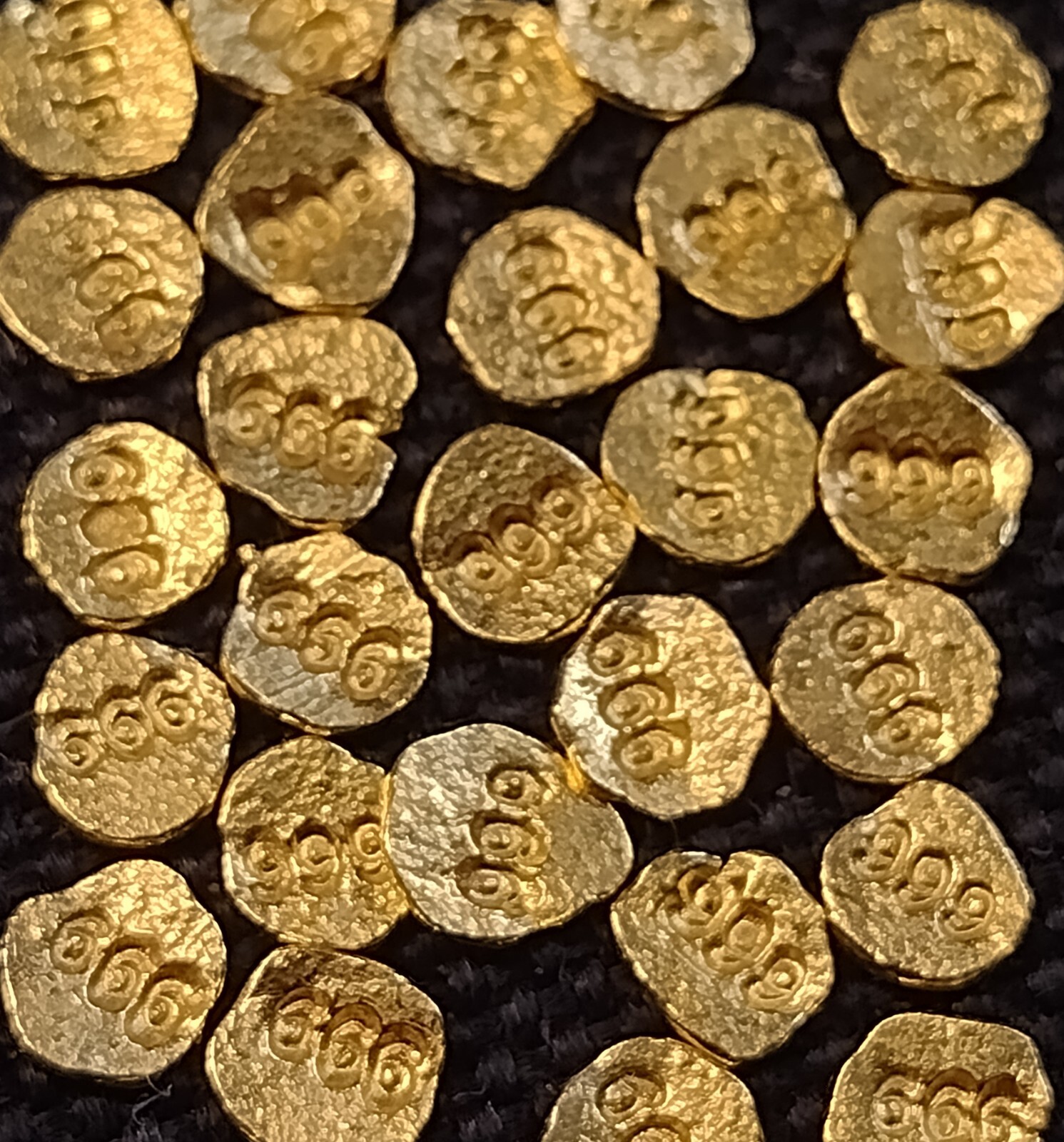 0.1 Gram Gold Nugget 999.9 UK Made Fine Bullion Pure 24ct Gold Bar AU