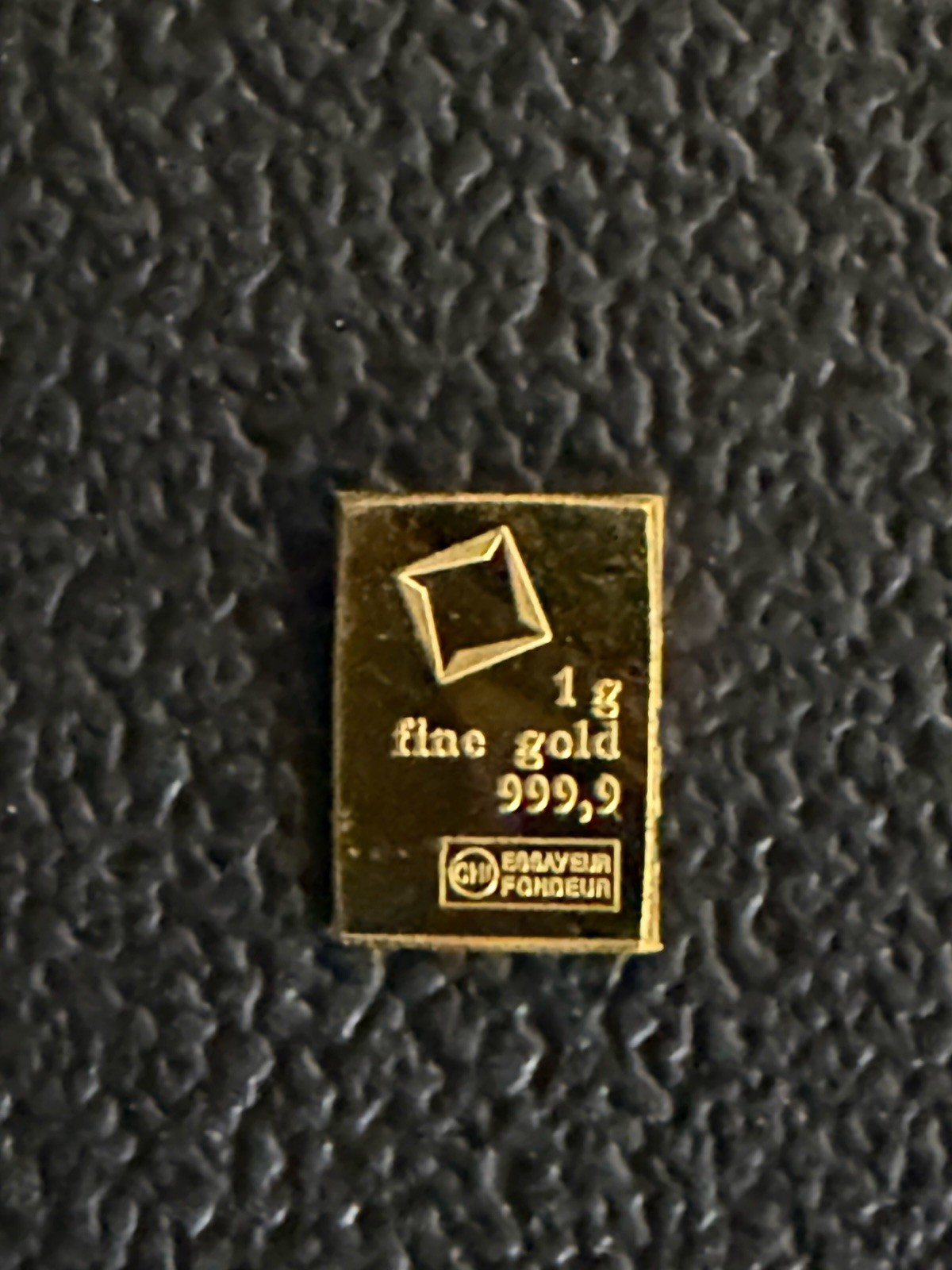 2 x 1 grams 999.9 Fine Gold Bars With Silicone Wallet – Valcambi Suisse Bullion