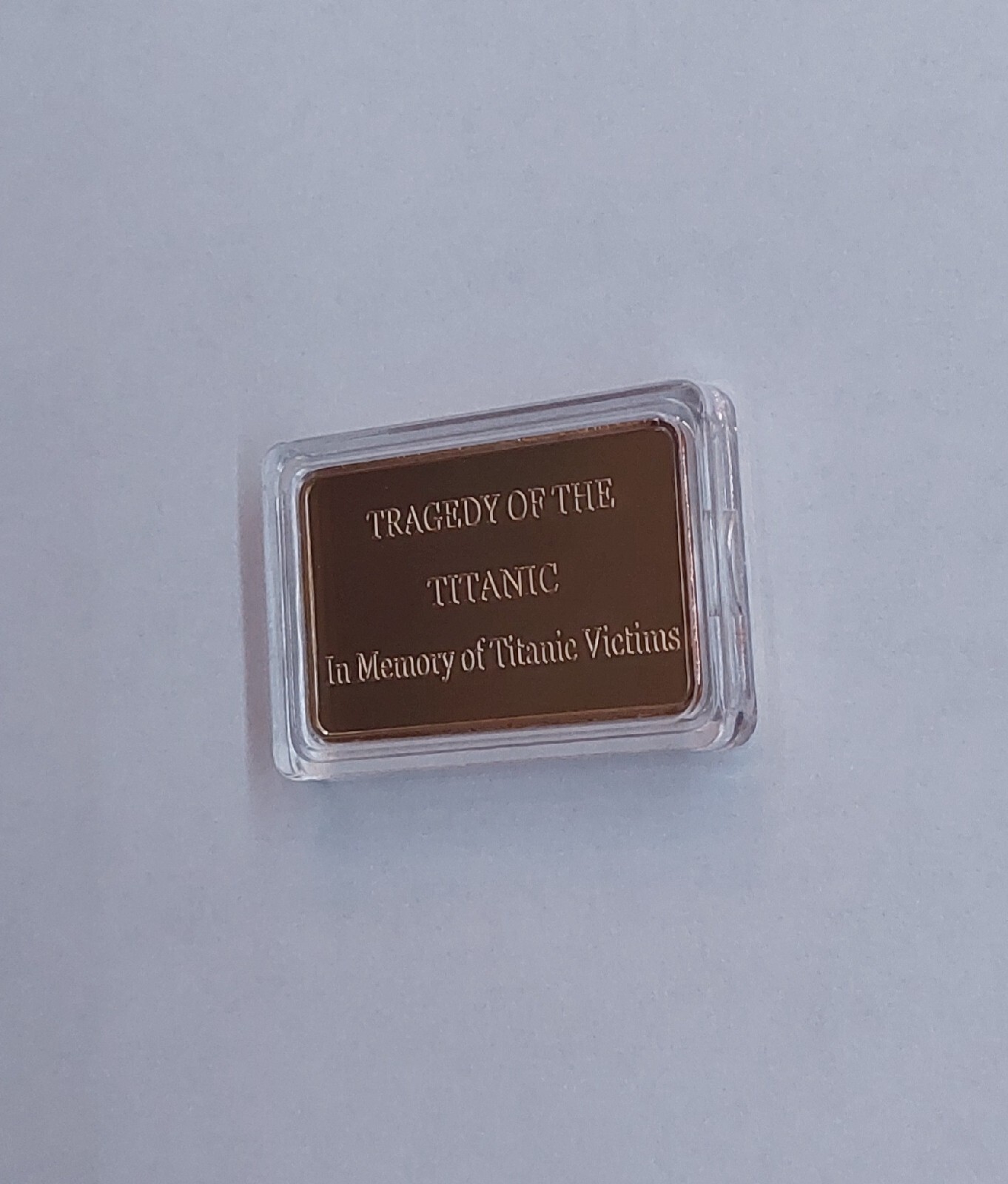 1 Ounce 100 MILLLS GOLD TITANIC MEMORIAL COLLECTORS BULLLION BAR .999 FINE 24K!