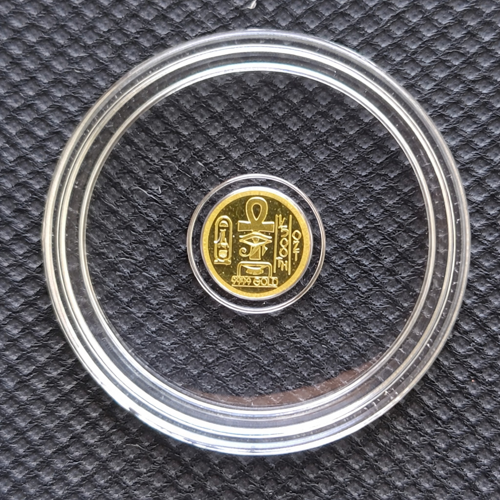 1/500 oz Monarch Egyptian Eye of Ra .9999 Fine Gold Round BU Capsule