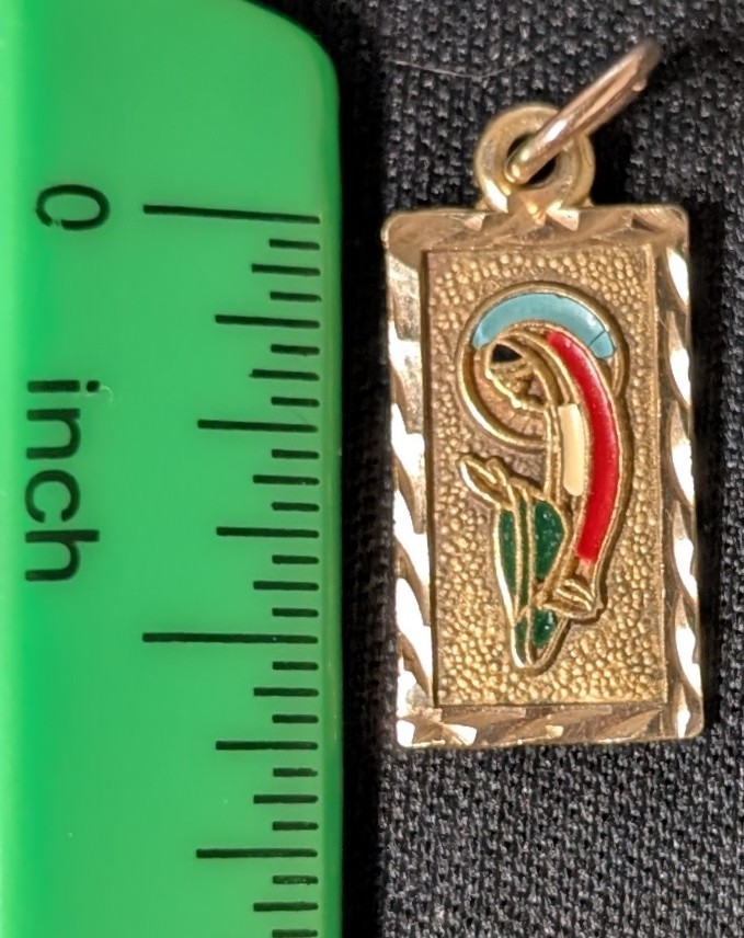 Virgin Mary / Madonna 14k Gold Pendant Charm ~ .585 A.90 ~ Colorized