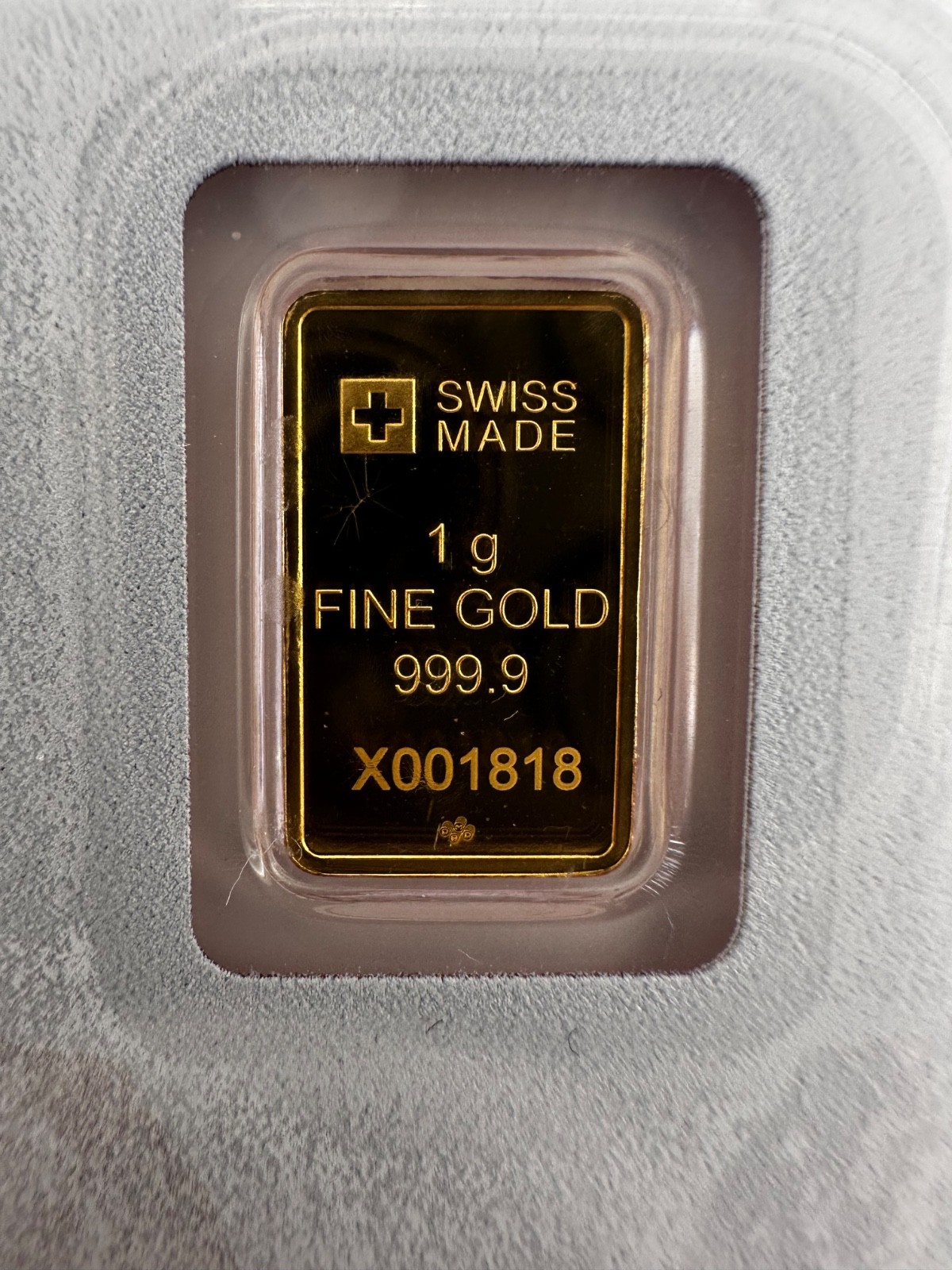 PAMP Suisse Beaver 1g Gold Bar .999 Red Series Switzerland Goldbarren No. 1818