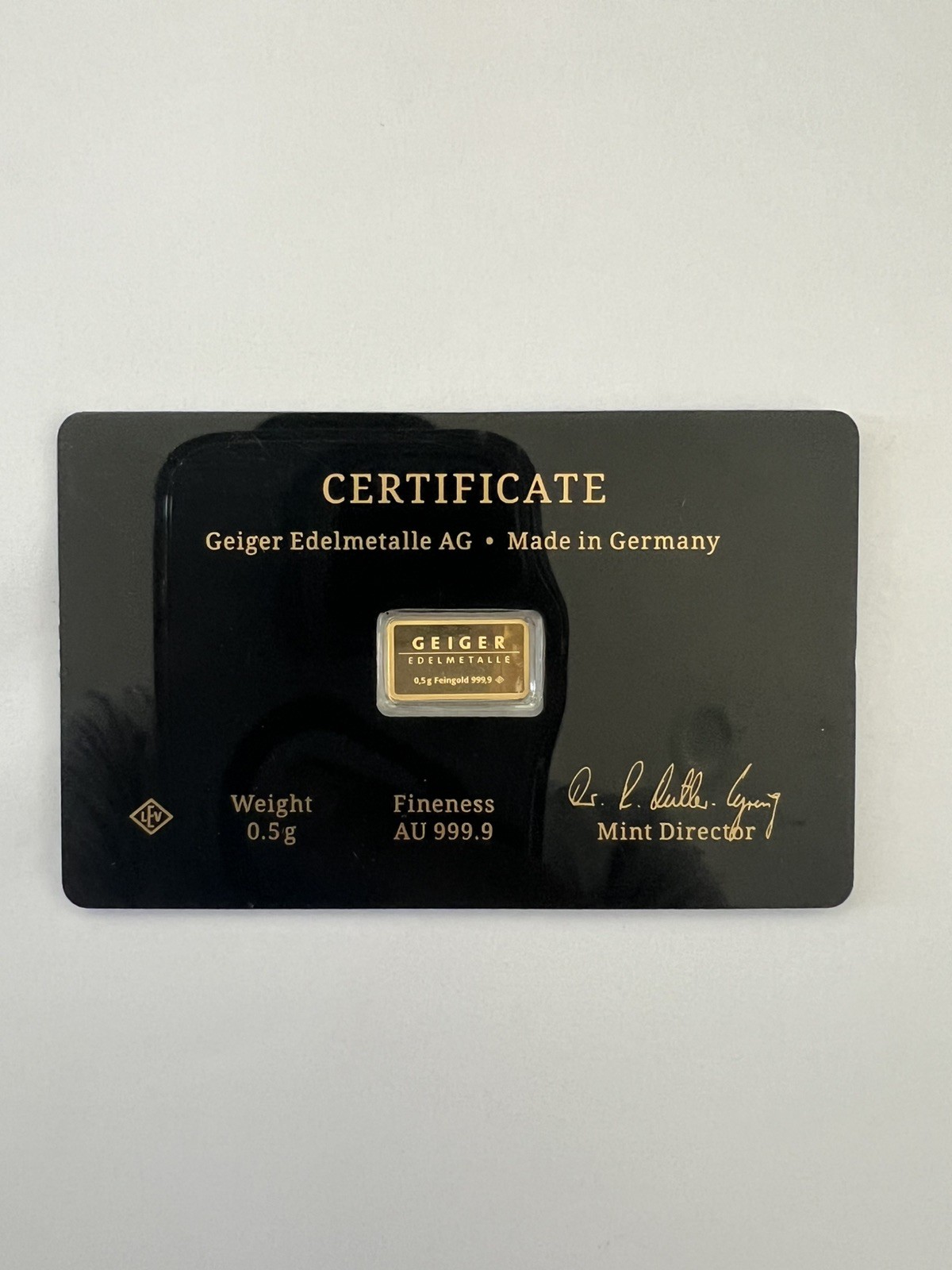Geiger Schloss Guldengossa Vintage Edition Carded Gold Bar .5 Gram .999 Fine