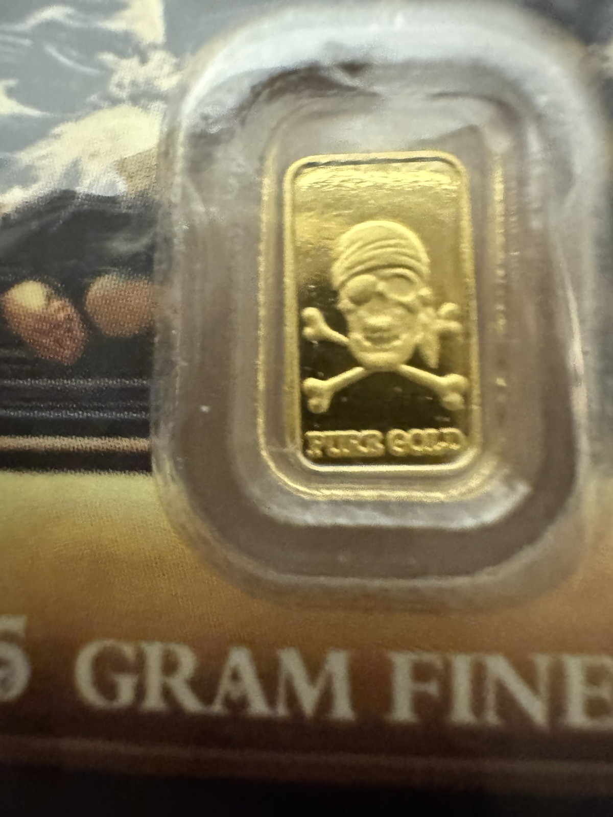 .5 GRAM Pirate Gold Bar 999 Fine. Limited Mintage of 5,000 (PROOF BAR)