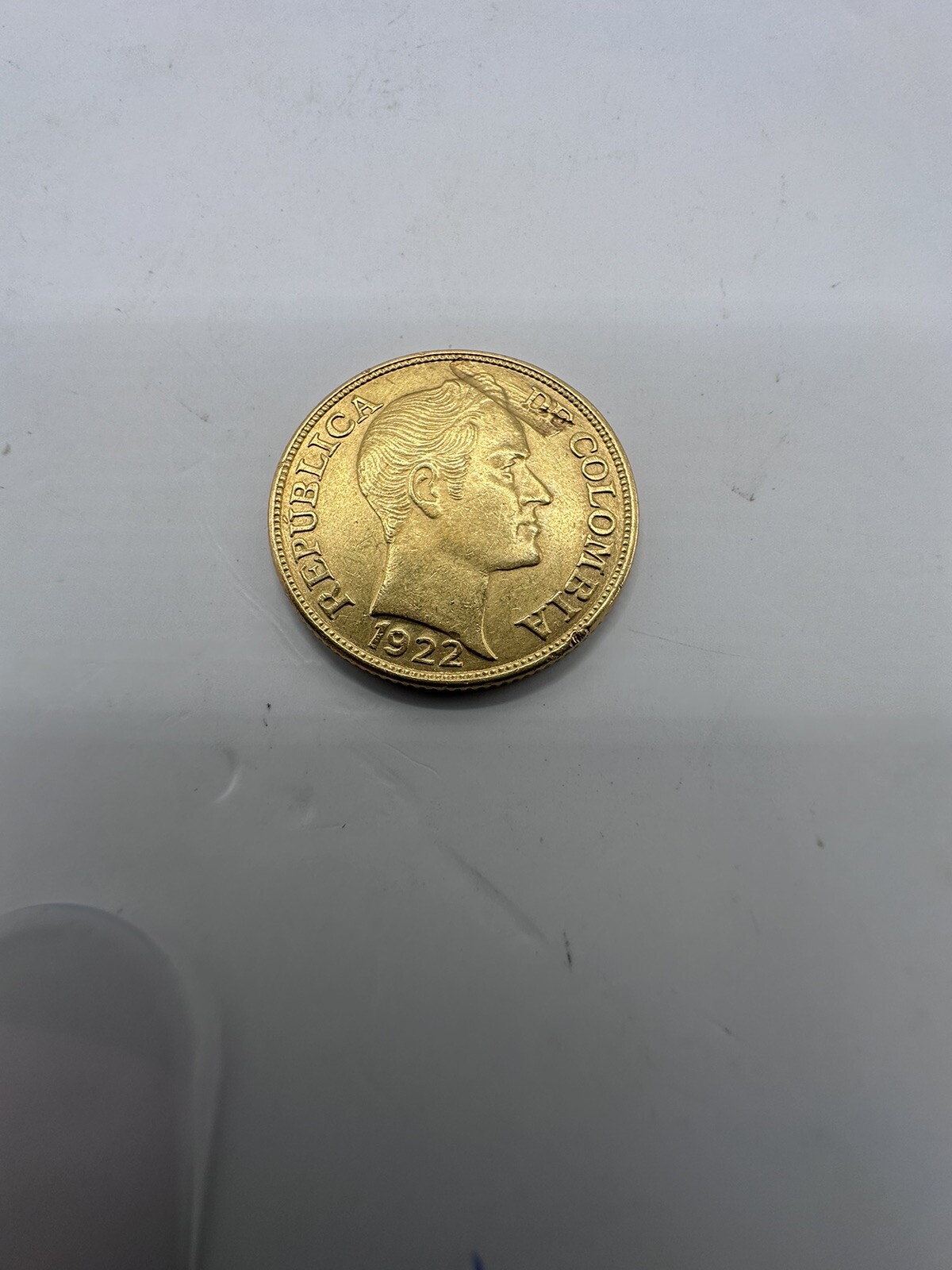 1922 -B Cinco Pesos Colombia 22k 0.916 Gold Coin Lamination Error ￼#6576
