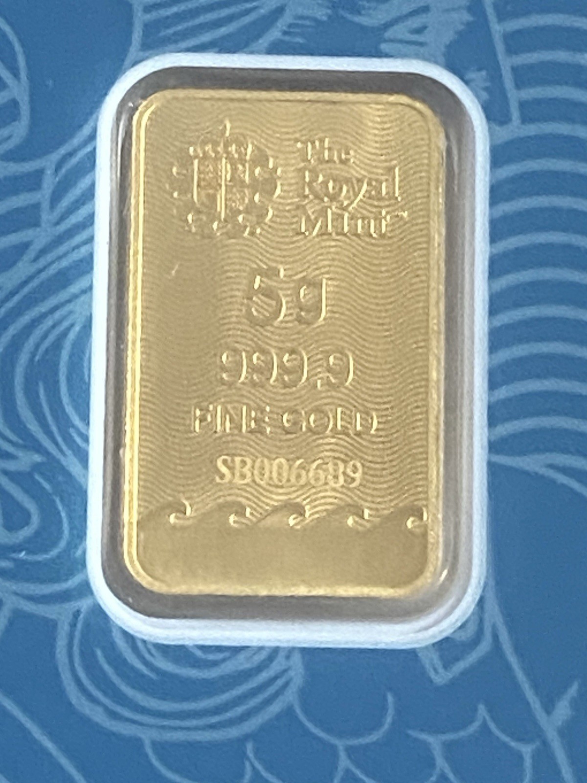 The Royal Mint Britannia 5g Gold Bar 999.9 Fine Gold Bullion Bar In Assay Card