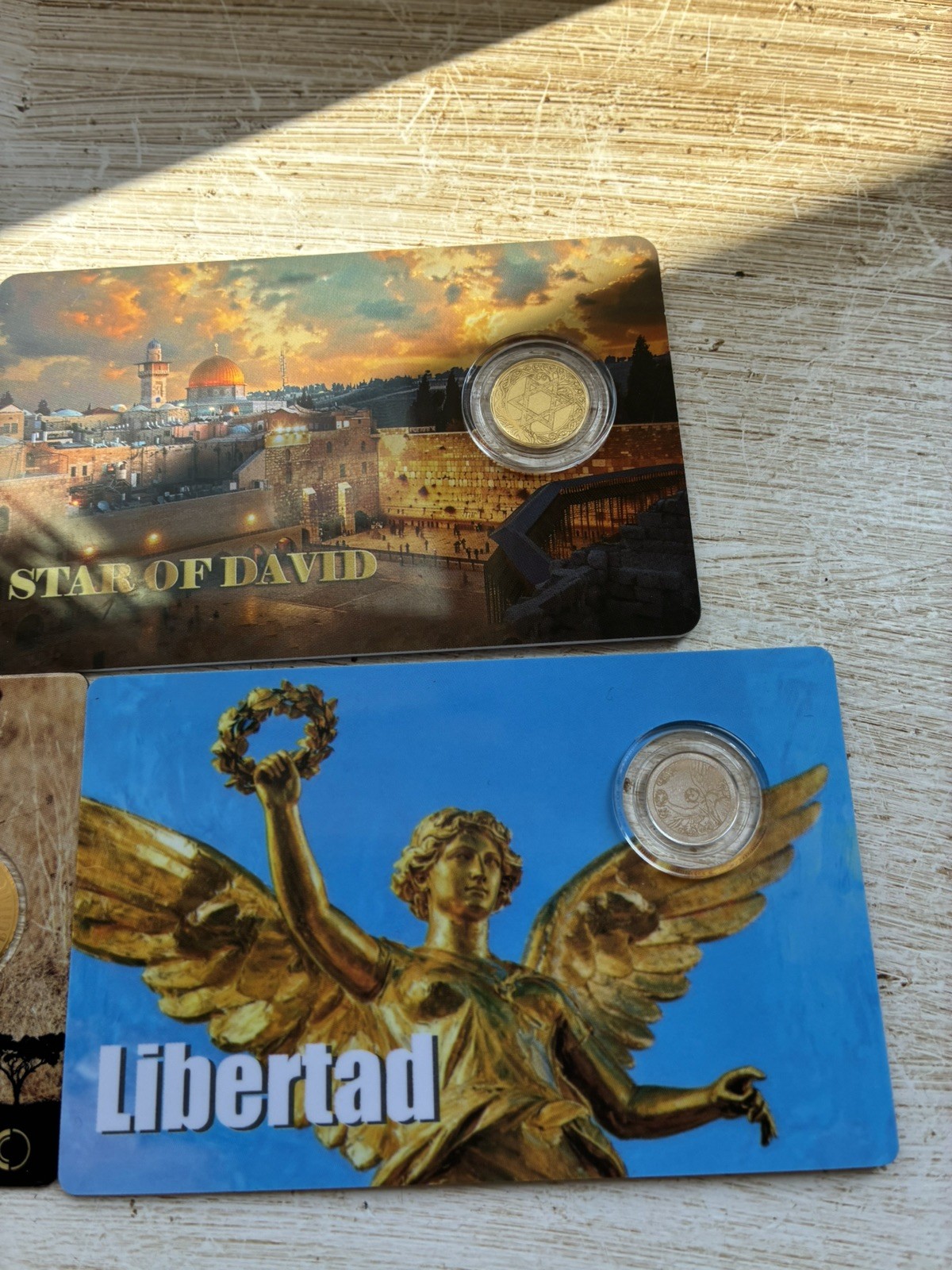 bundle 4x 1/1000th oz fractional gold, 1x silver, 1xPlatinum coin Zeus Brit