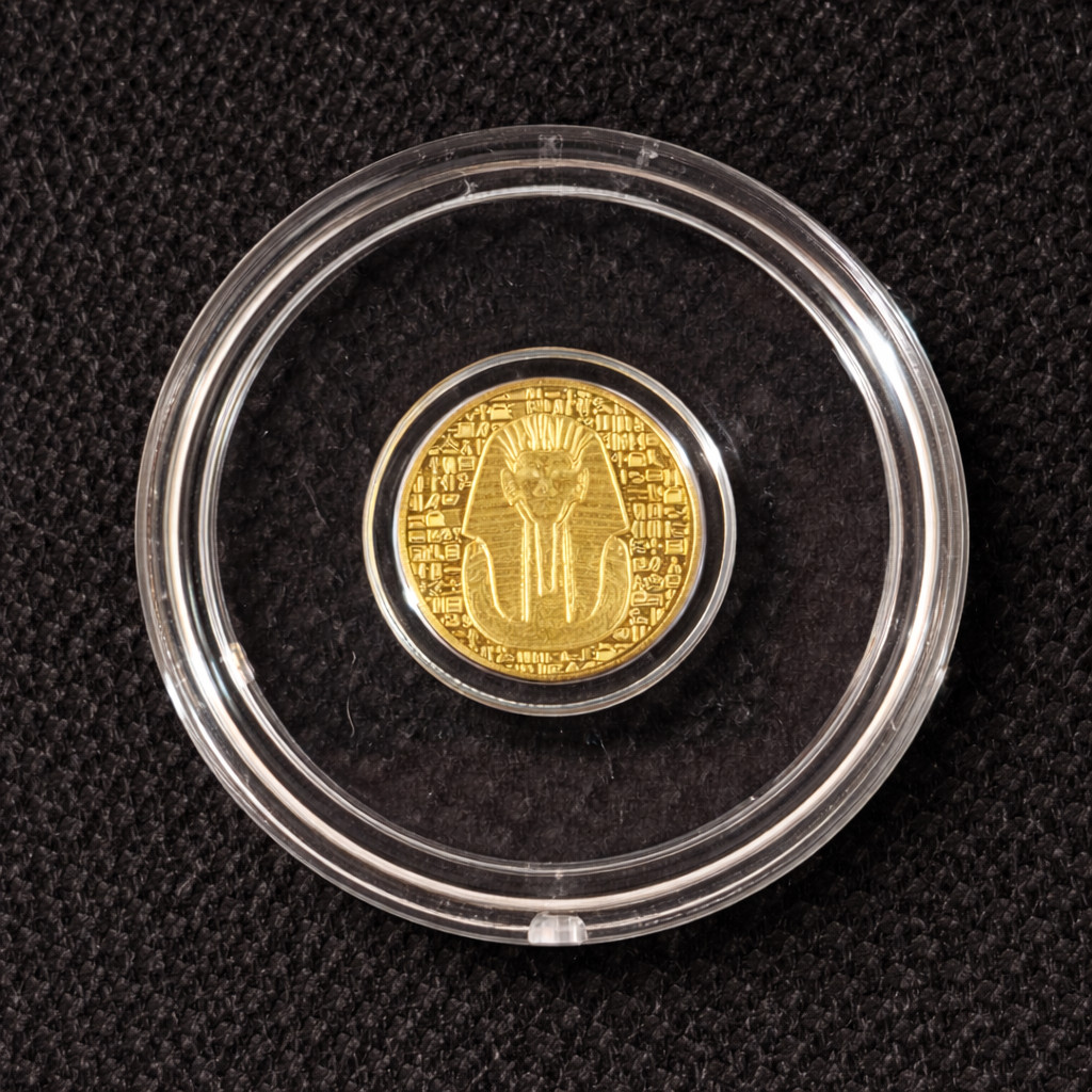 Monarch 1/200 oz .9999 Fine Gold King Tut Egyptian Round 💰✨ Sealed
