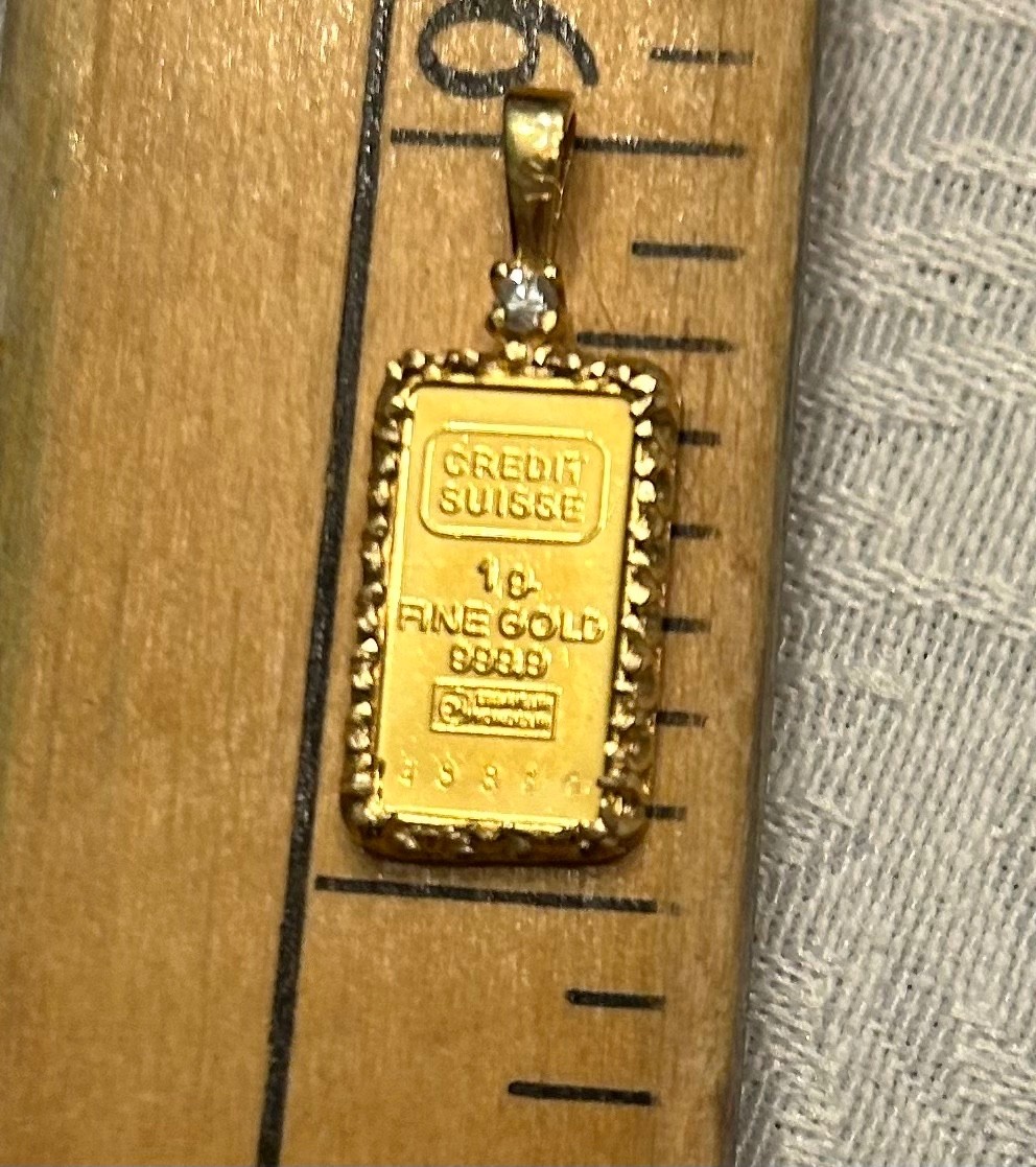 Credit Suisse 1 gram Gold Bar .999 ~ in 14 kt Gold Frame with Diamond ~2.6 grams