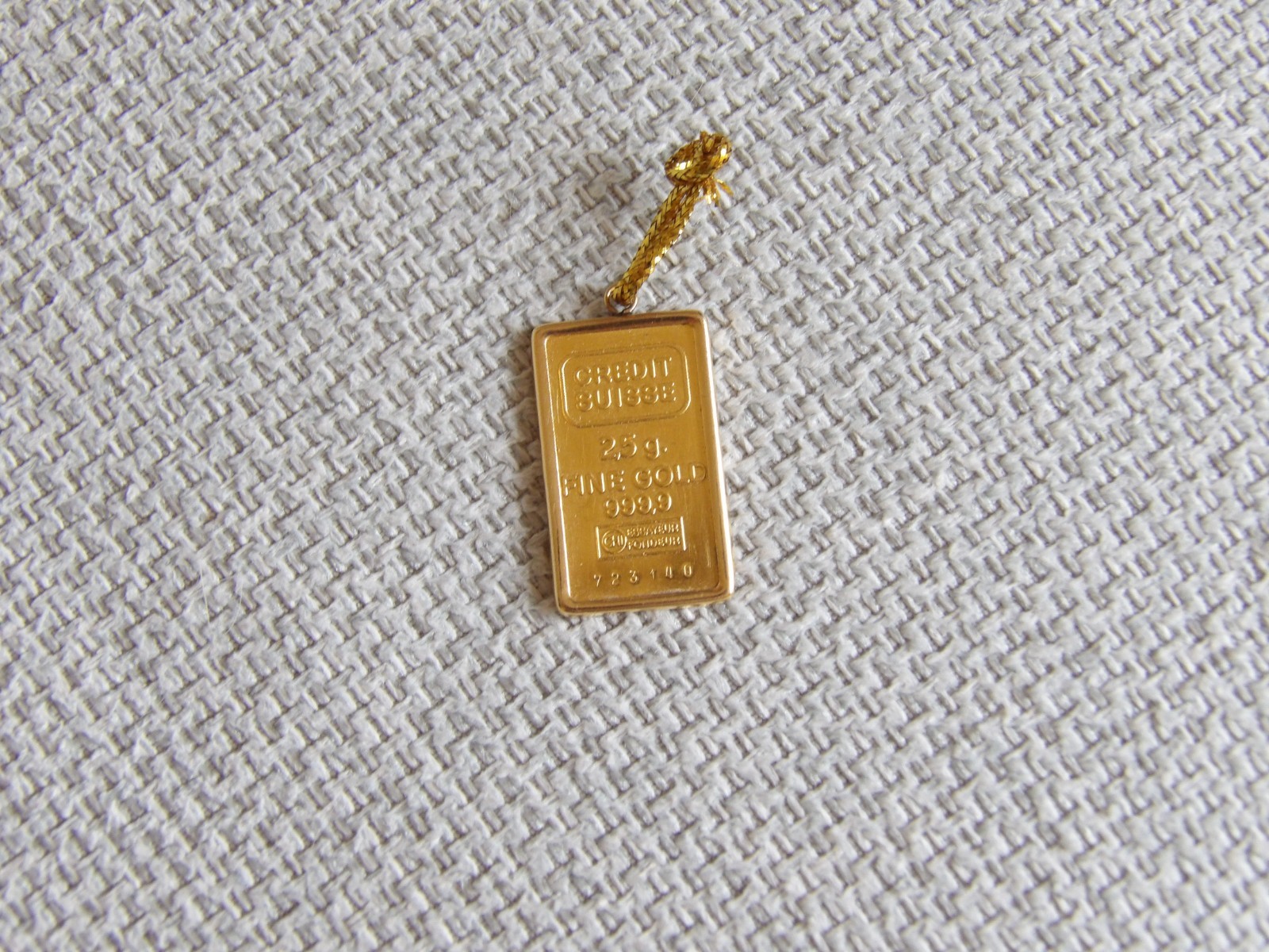 Credit Suisse 2.5 Grams Pure Gold 999.9 Gold Bar Serial Number 723100
