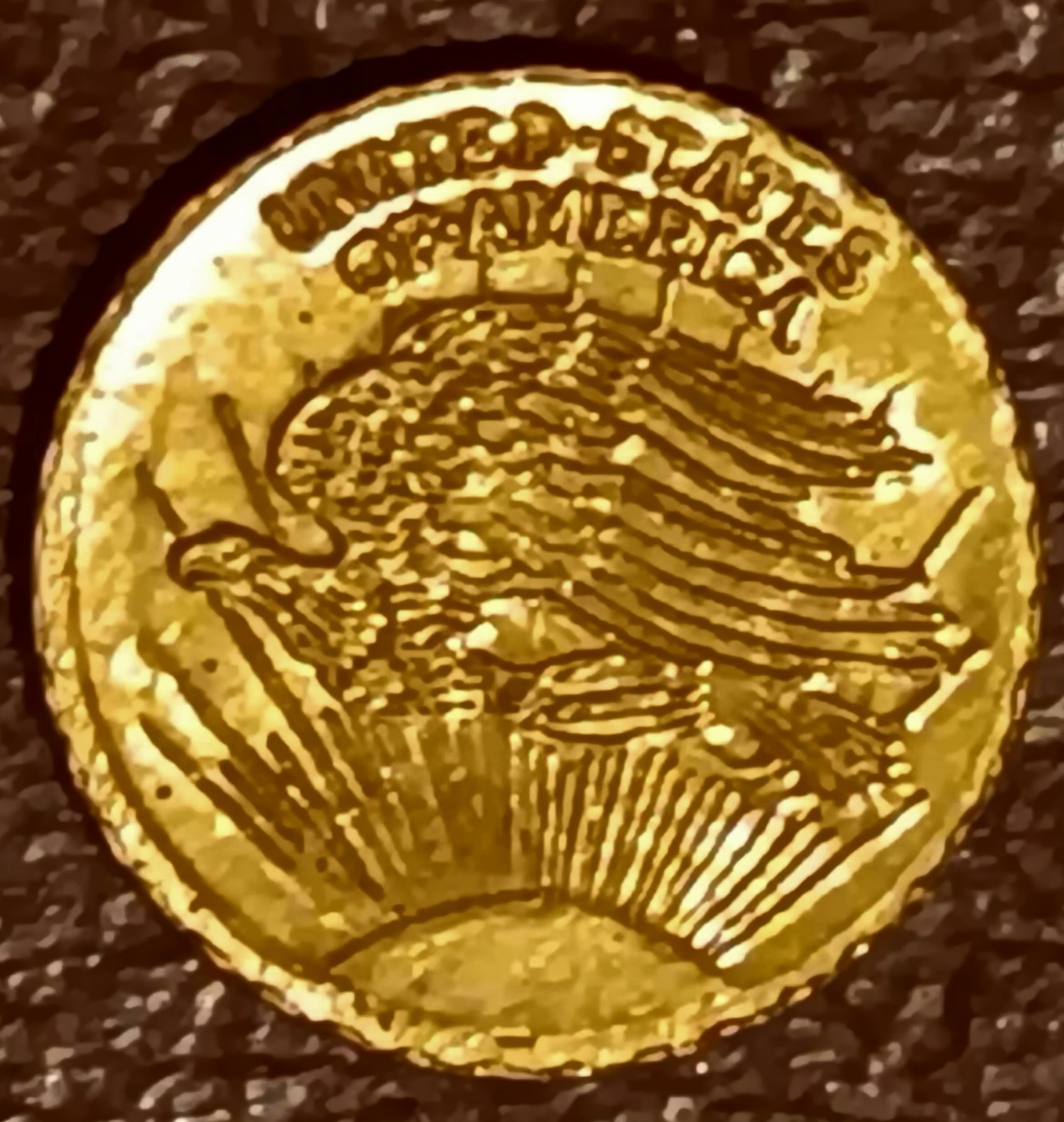 Beauty 0.5 Gram Gold Liberty- Eagle USA Pure .999 Round In Mini Display Case