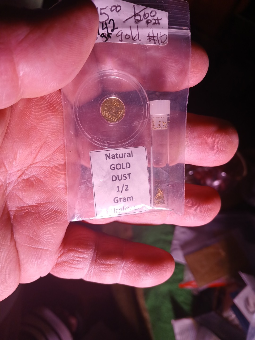 .5 Gram 24K Gold Dust And 1/200 Ozt Gold Scarab