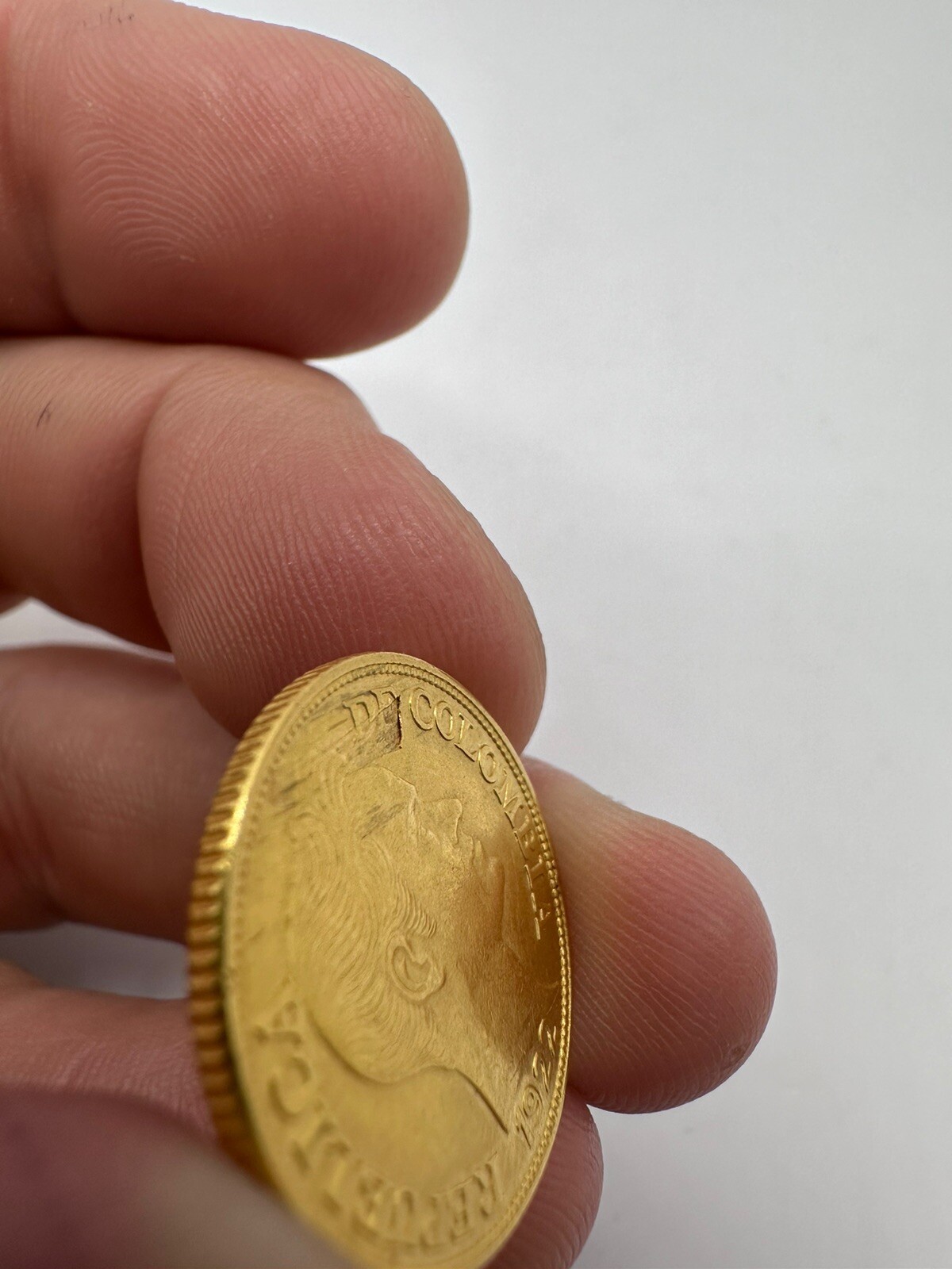 1922 -B Cinco Pesos Colombia 22k 0.916 Gold Coin Lamination Error ￼#6576