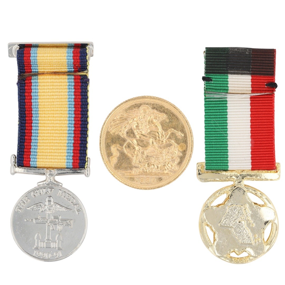 1996 Gulf War Behind Enemy Lines Gold Sovereign Coin & Medal Set Limited Edition