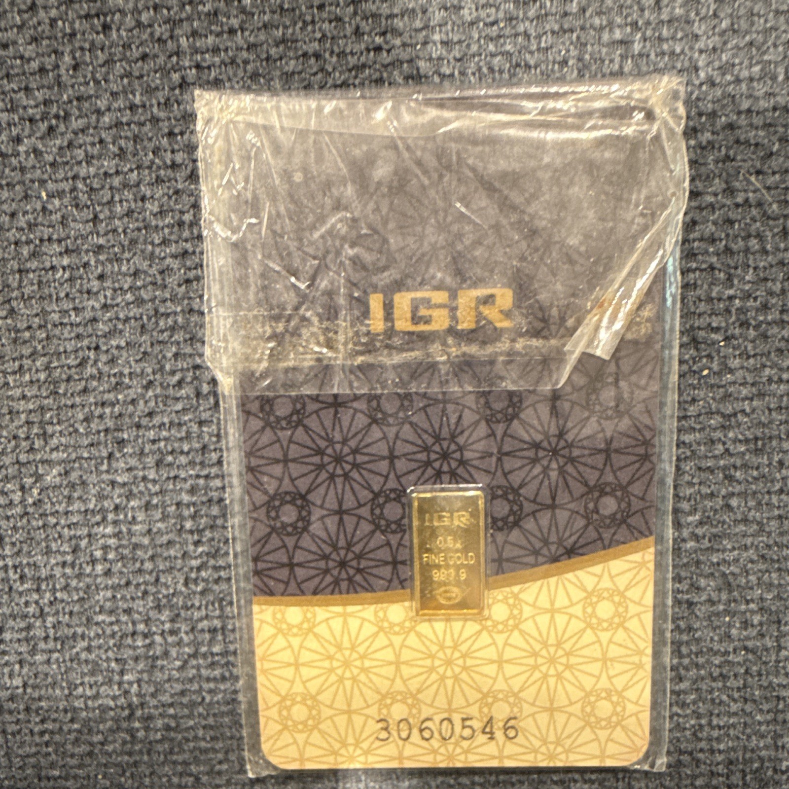 IGR Gold Bar 0.5g .9999 Fine Gold Bullion in Assay Certificate Card
