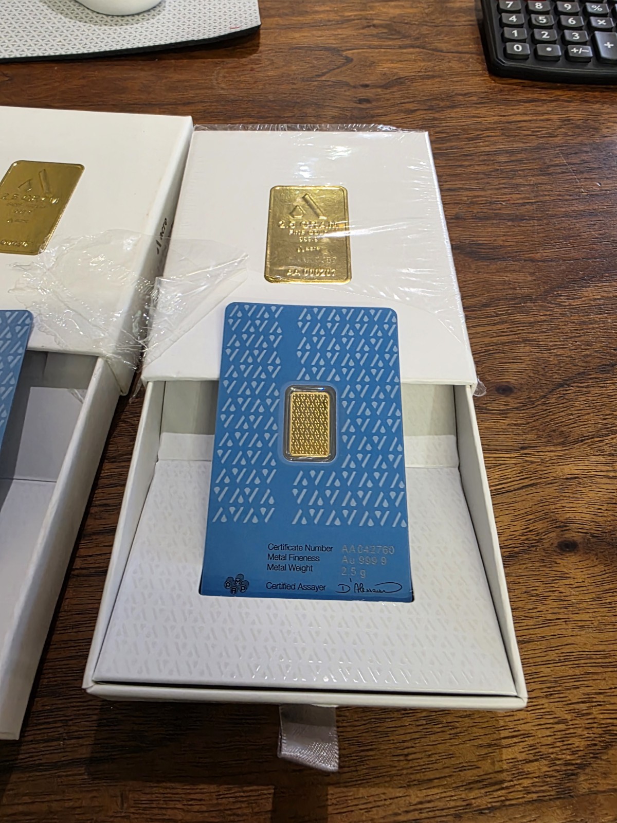 4 Acre 2.5 Gram 999.9 Fine Gold Bar Bullion In Assay Card with Presentation