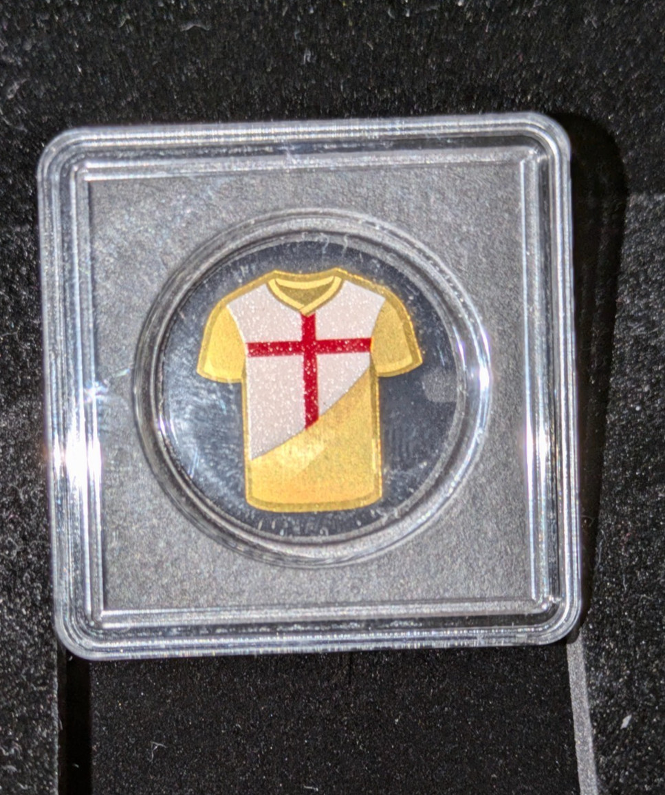 SPORT ICONS ENGLAND FOOTBALL SHIRT DESIGN 1/1000 OZ GOLD 3000 FRANCS CHAD