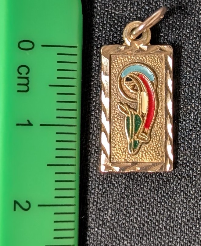 Virgin Mary / Madonna 14k Gold Pendant Charm ~ .585 A.90 ~ Colorized