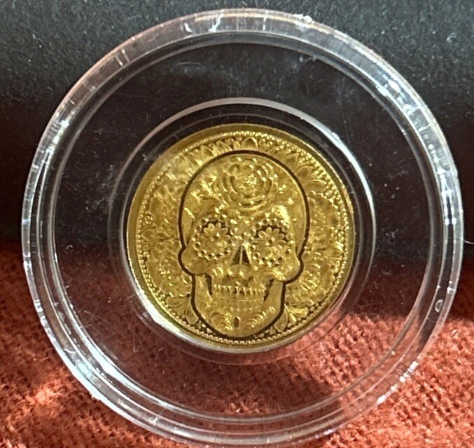 1/100th oz .9999 Fine GOLD Skull Dia De Los Muertos in Capsule FRACTIONAL GOLD
