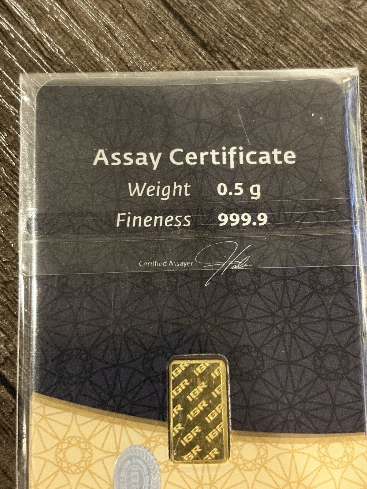 IGR 0.5g .9999 Fine Gold Bullion Bar in Assay Certificate Card