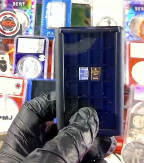 Degussa Feingold 1 Gram .9999 Gold Bar + 1 Gram Valcambi Silver In Element Case