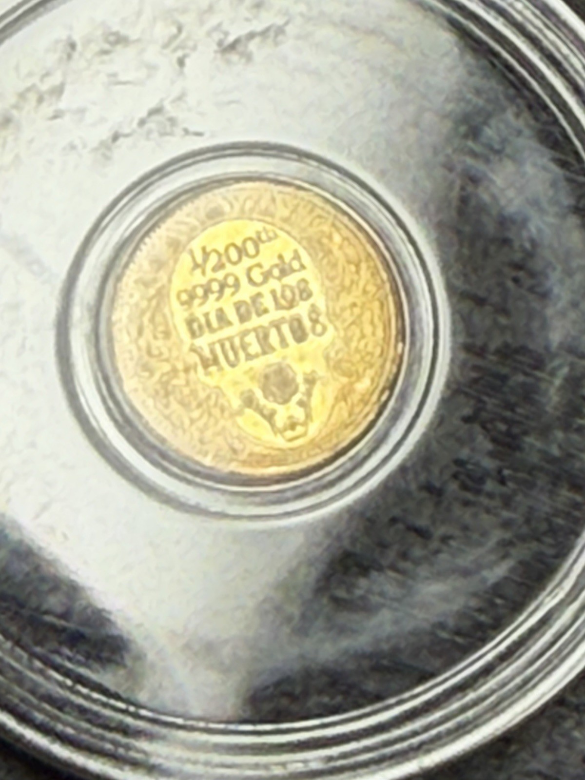 1/200 OZ MONARCH DAY OF THE DEAD .9999 FINE GOLD ROUND IN SEALED CAPSULE