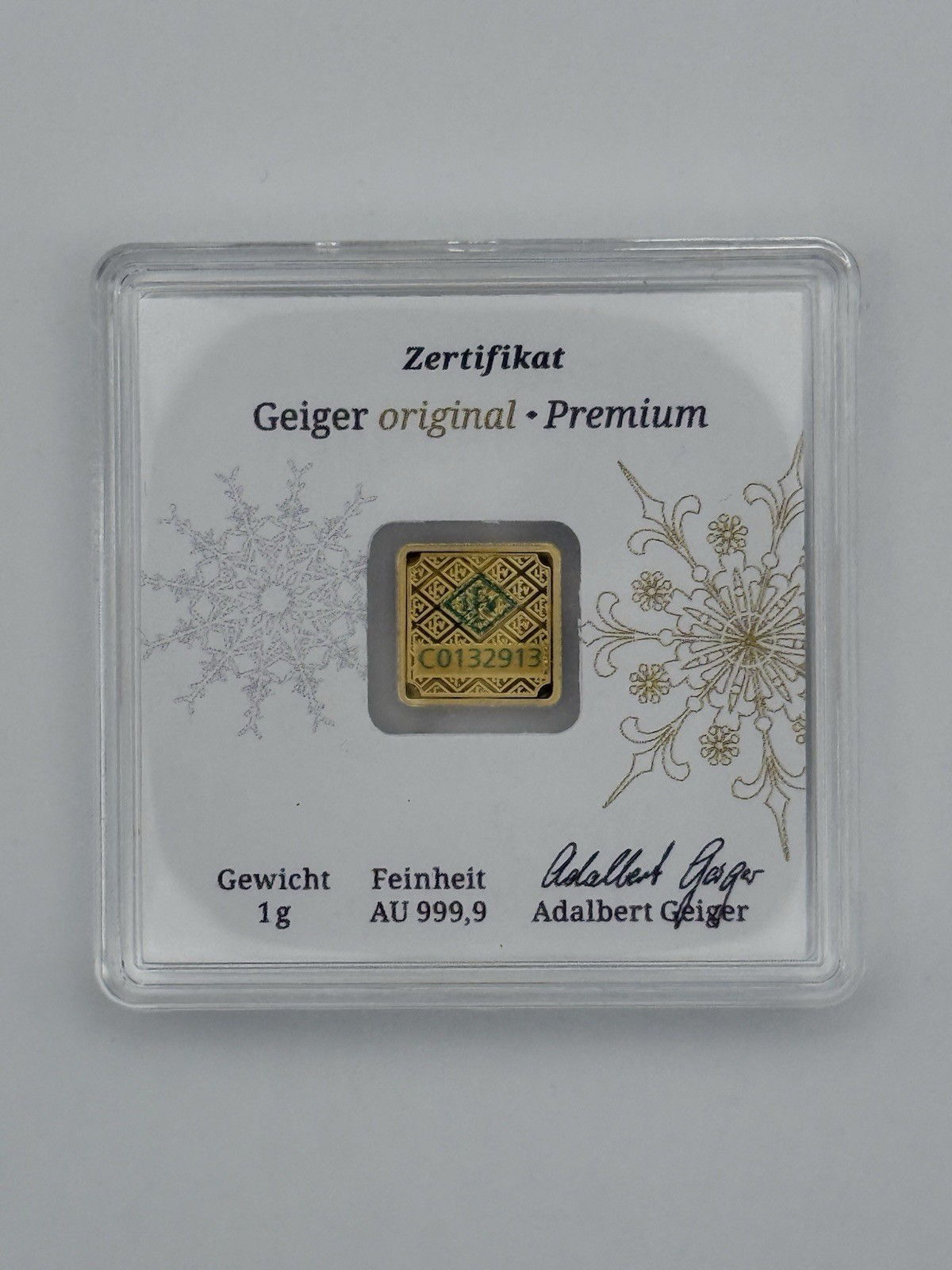 1g Geiger Gold Bar .9999 Fine Gold – Merry Christmas Edition in Assay (C0132901)