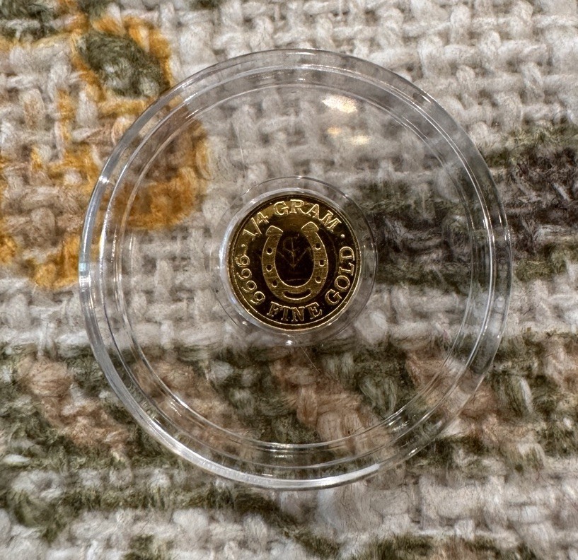 1/4 gram Lucky 🧲 Horseshoe Monarch Precious Metals .999 Fine Gold Round Bullion
