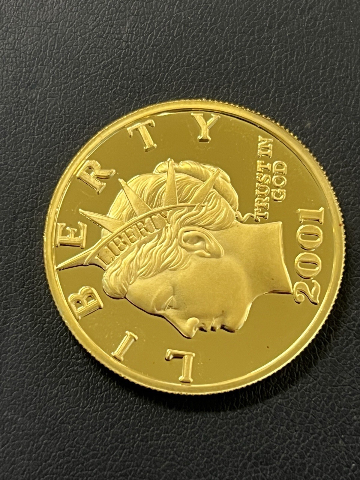 EXTREMELY RARE – 2001 Liberty 3P Gold Internet Dollar- 1 troy oz Gold .9999 Fine