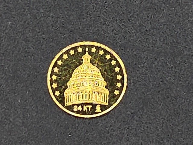24K Yellow Gold Pure Ronald Reagan 0.01 troy oz (0.3g) Round Inaugural Coin