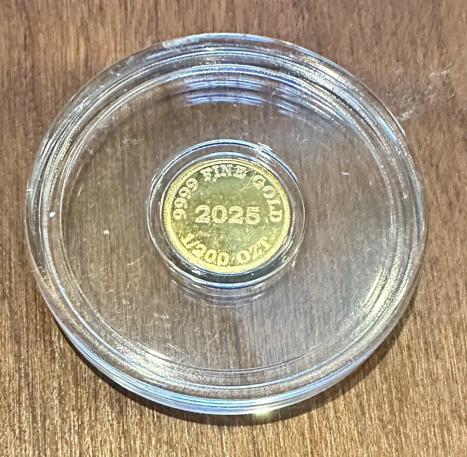 🔥 Lot of 12 – 2025 1/200 oz .9999 Fine Gold Snowman Rounds 🔥