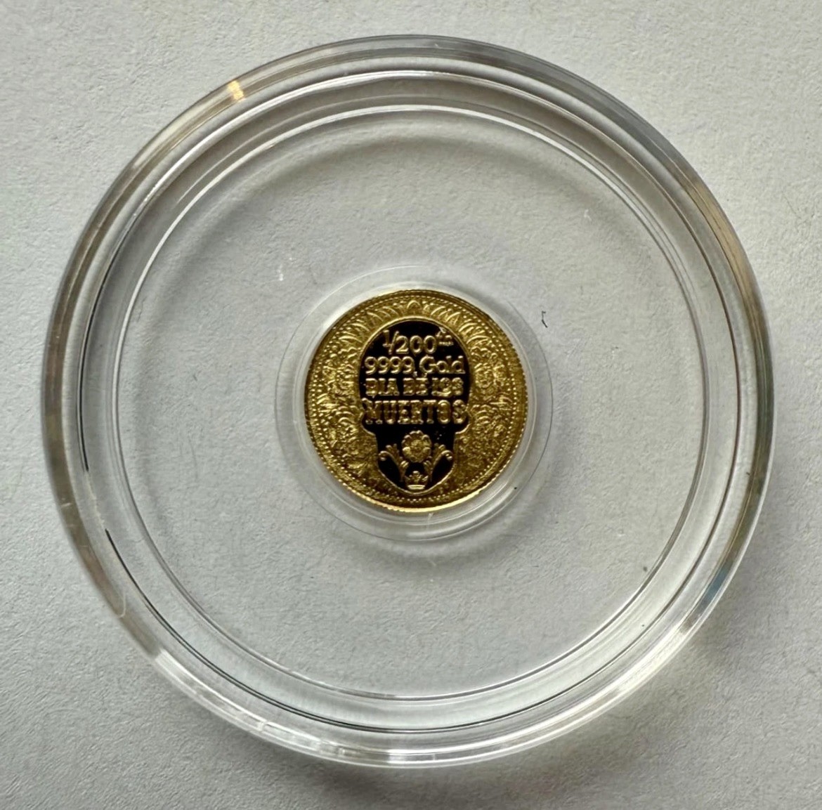 1/200 oz .9999 Fine Gold Round 💀Sugar Skull in Capsule Day of the Dead 💀
