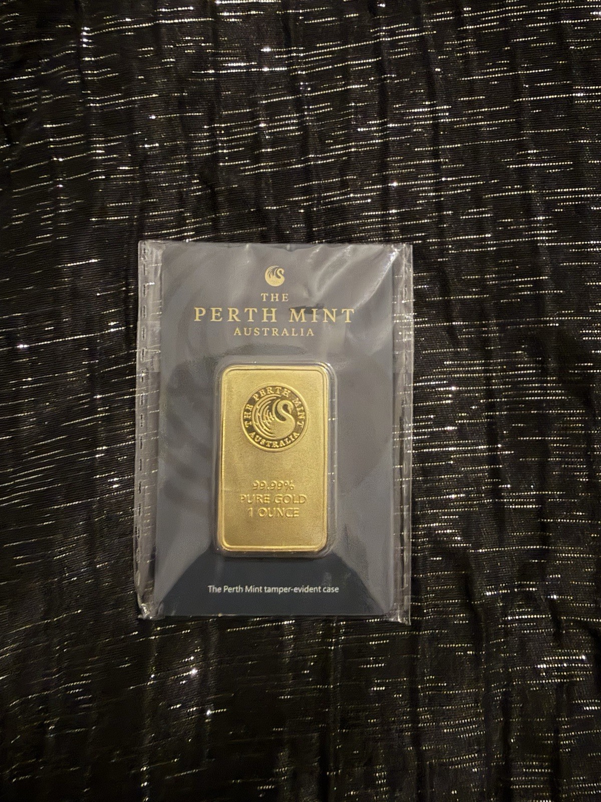 The Perth Mint Australia Gold Bullion Bar 1 Ounce 99.99 Fineness 24K