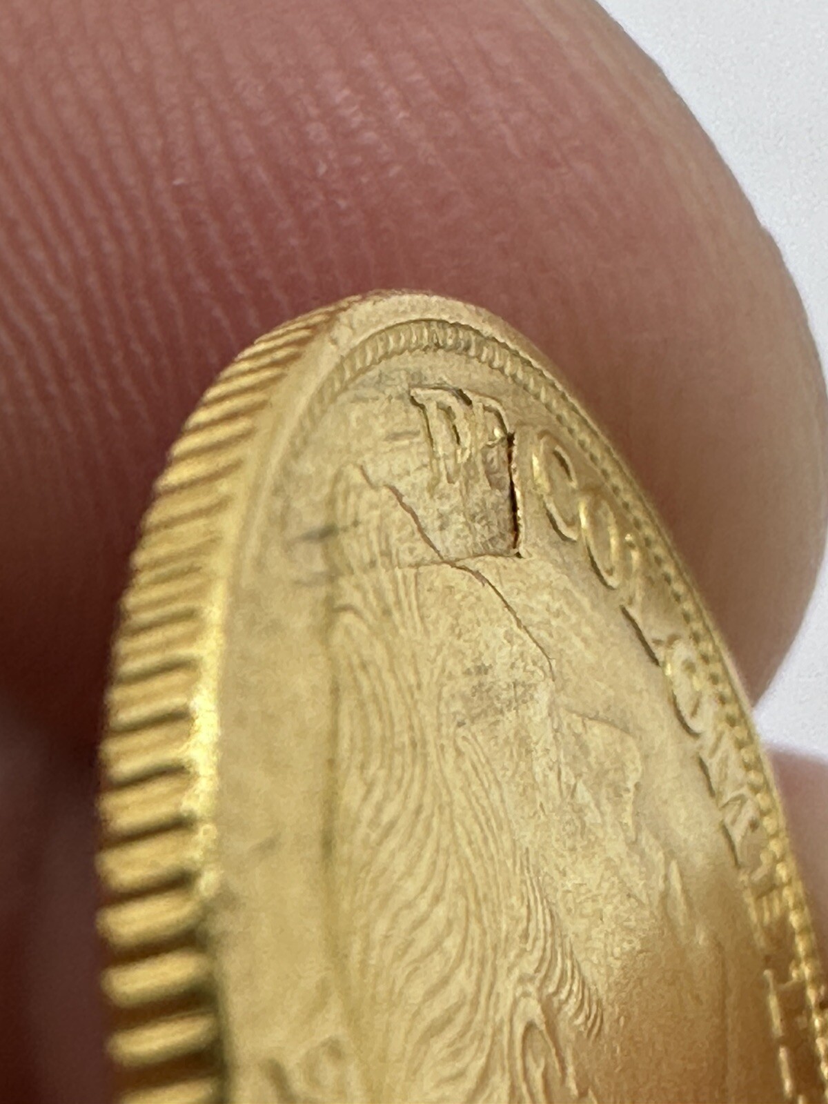 1922 -B Cinco Pesos Colombia 22k 0.916 Gold Coin Lamination Error ￼#6576