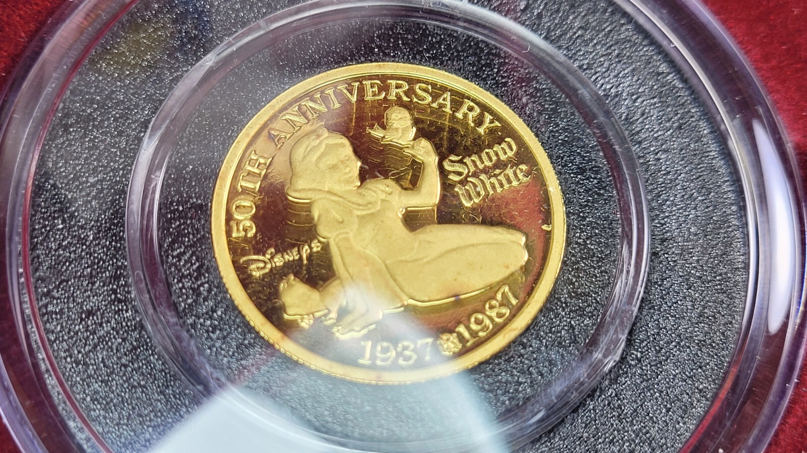 1987 Rarities Mint Snow White 50th Anniv 1 Troy Ounce .999 Fine Gold Round 0229