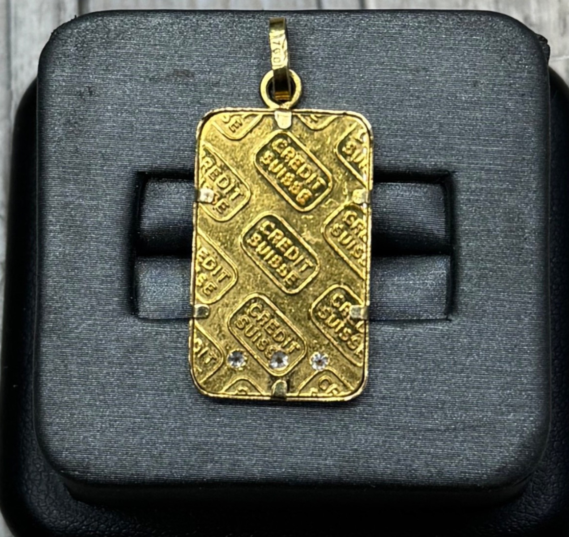 Vintage Credit Suisse 5gm .9999 Gold Bar with 3 Diamonds in 18kt Gold Pendant
