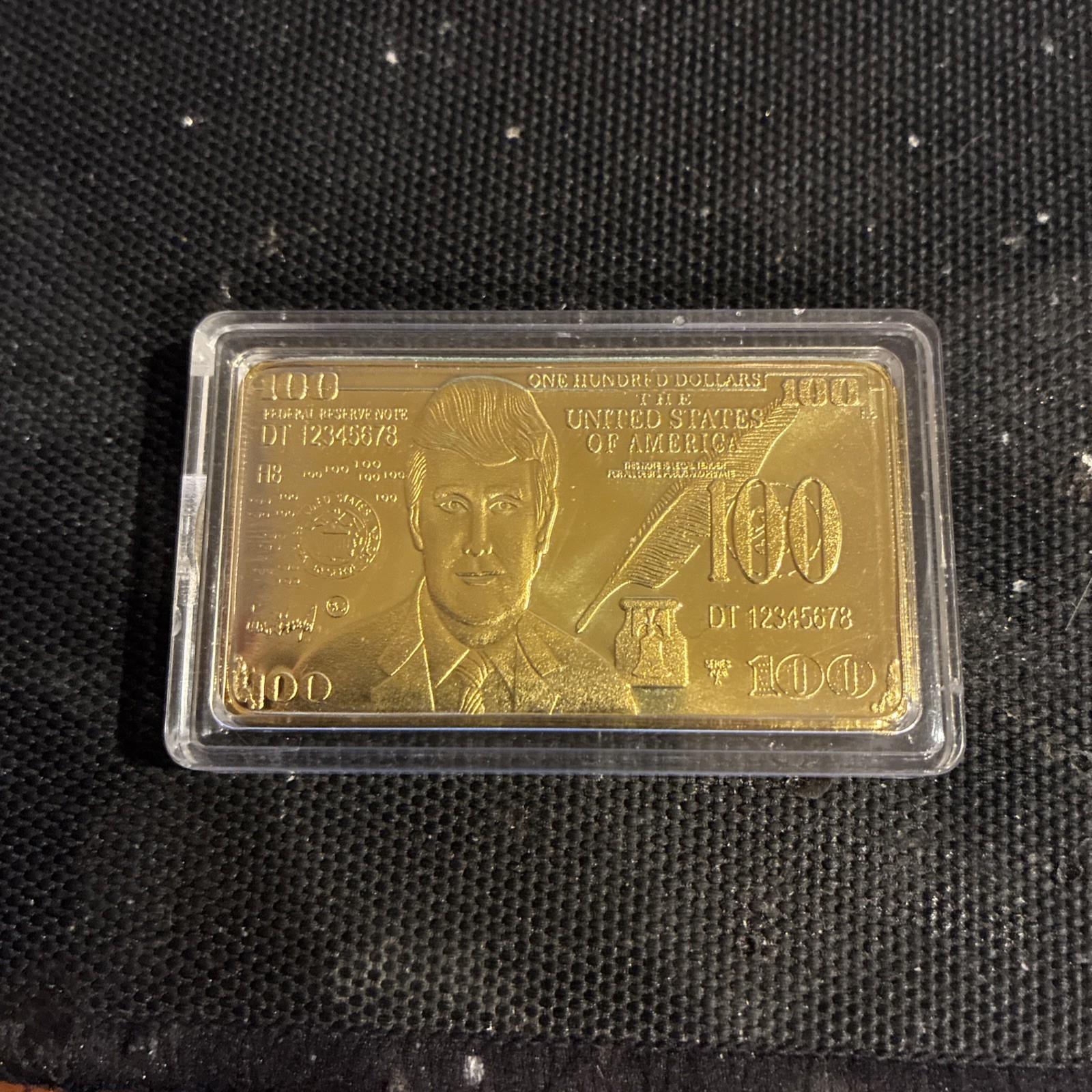 1 Ounce 100 MILLLS GOLD President Trump, BANKNOTE BULION BAR .999 FINE 24K&