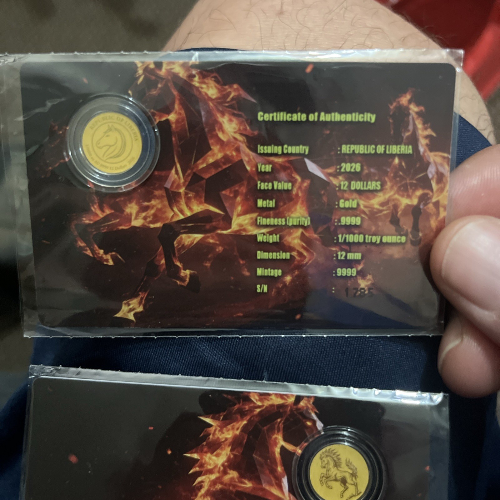 1/1000th .9999 Year Of The Horse Coin In Coa & 1/1000th .999 Platinum Alien