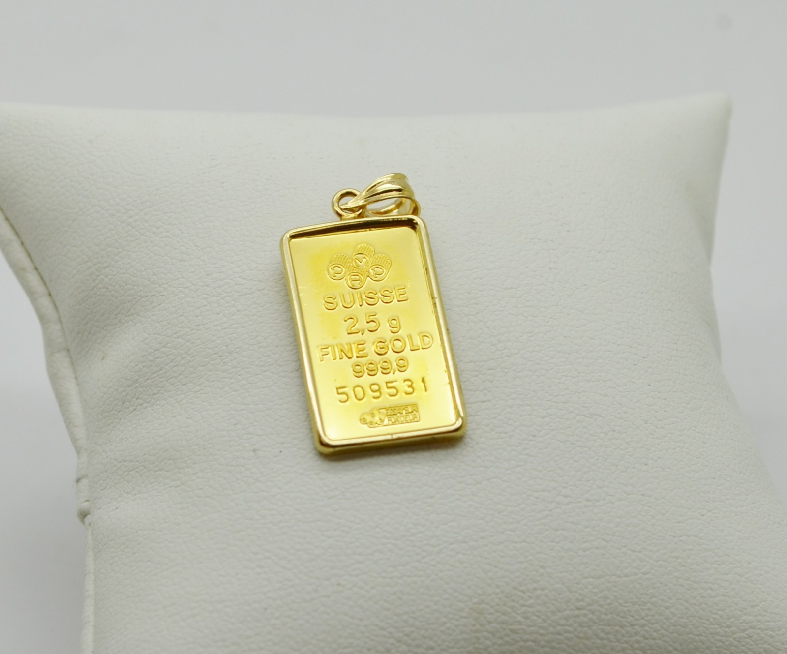 2.5 Gram Pamp Suisse Bar Ingot in a 14k Yellow Gold Bezel Pendant #GOLD-3917