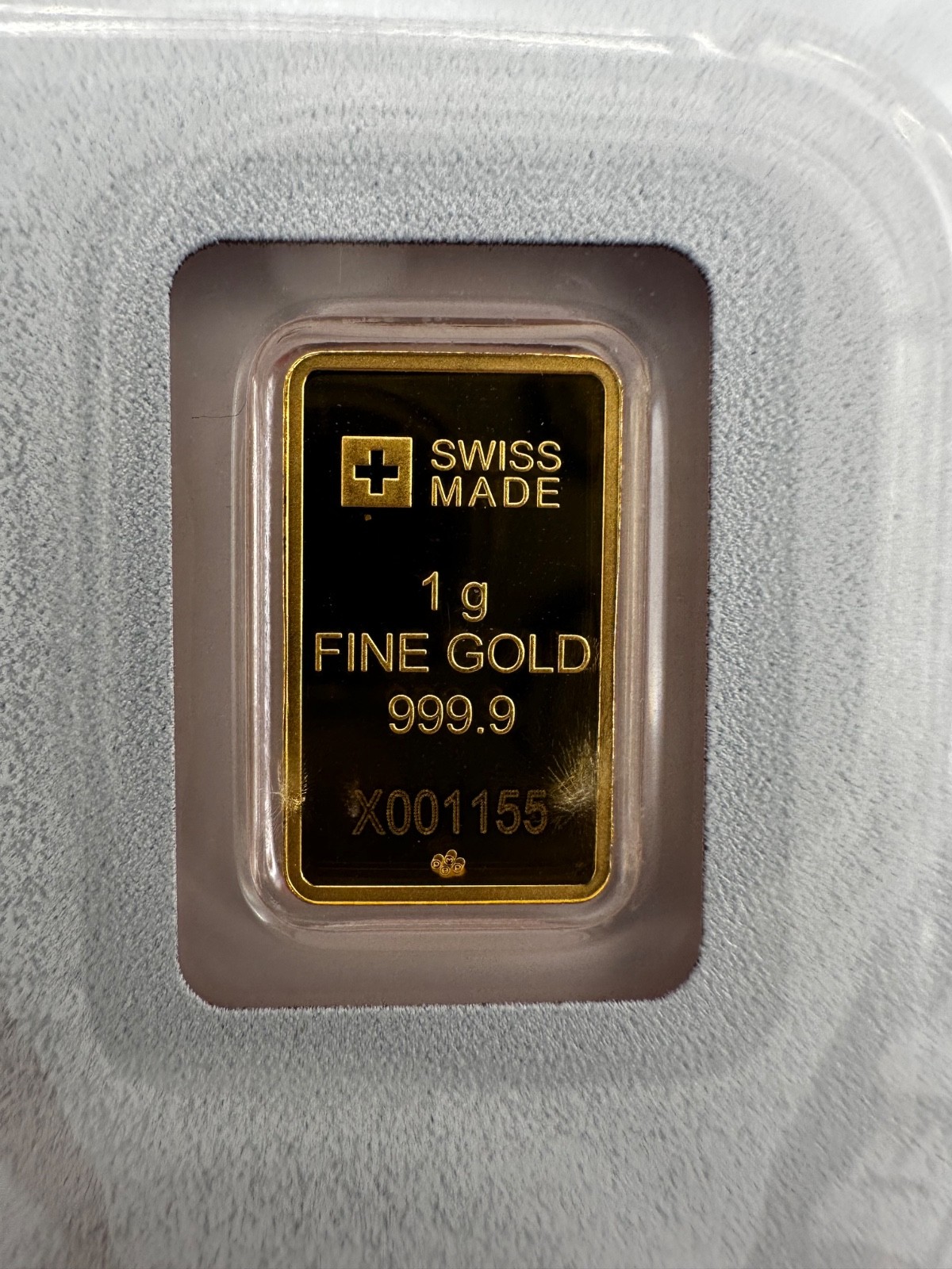 PAMP Suisse Capricorn 1g Gold Bar .999 Red Series Switzerland Goldbarren