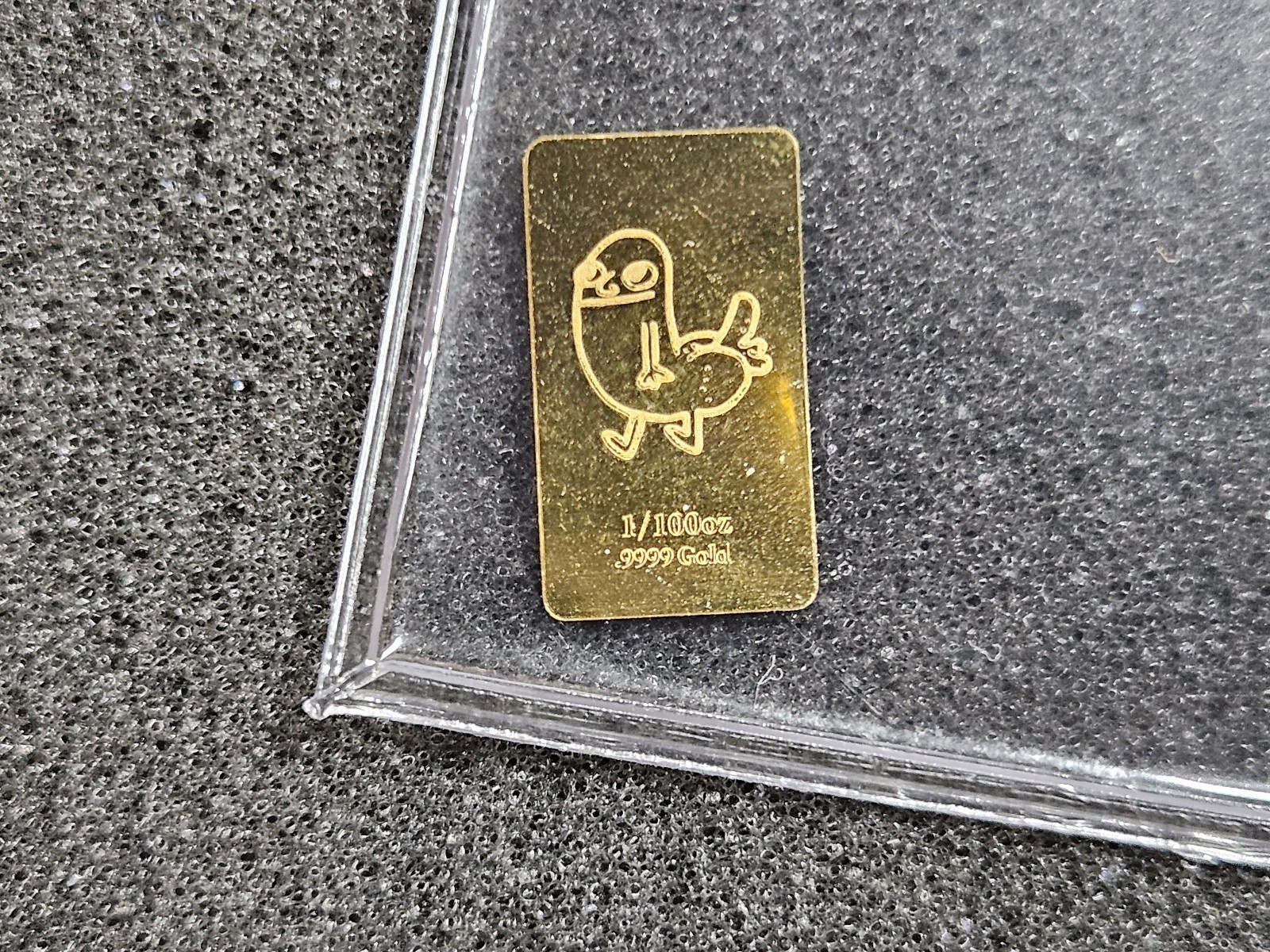 🌟 The CHIVE FUNNY CHARACTER 1/100th Oz .9999 Gold bar | SOLD OUT