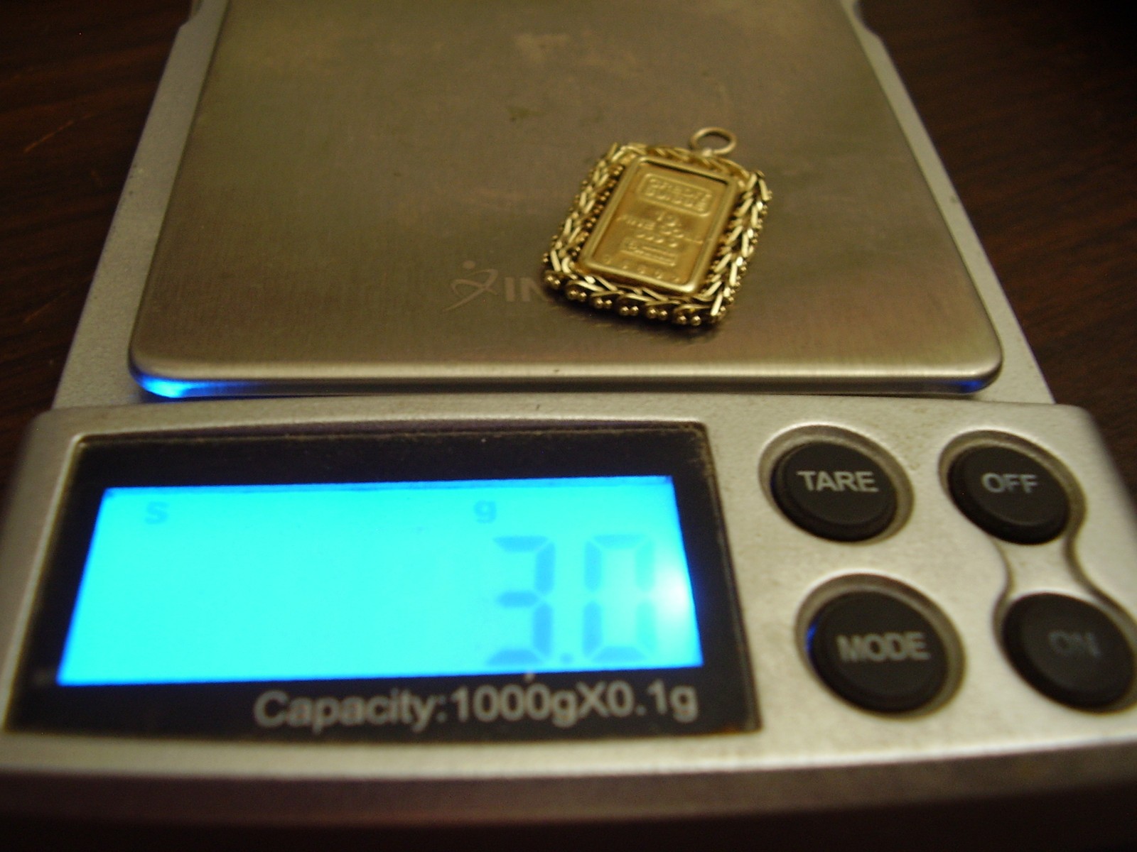 ONE GRAM 14K GOLD BAR PENDANT IN A 14K GOLD FRAME NOT SCRAP 3.0 GRAMS