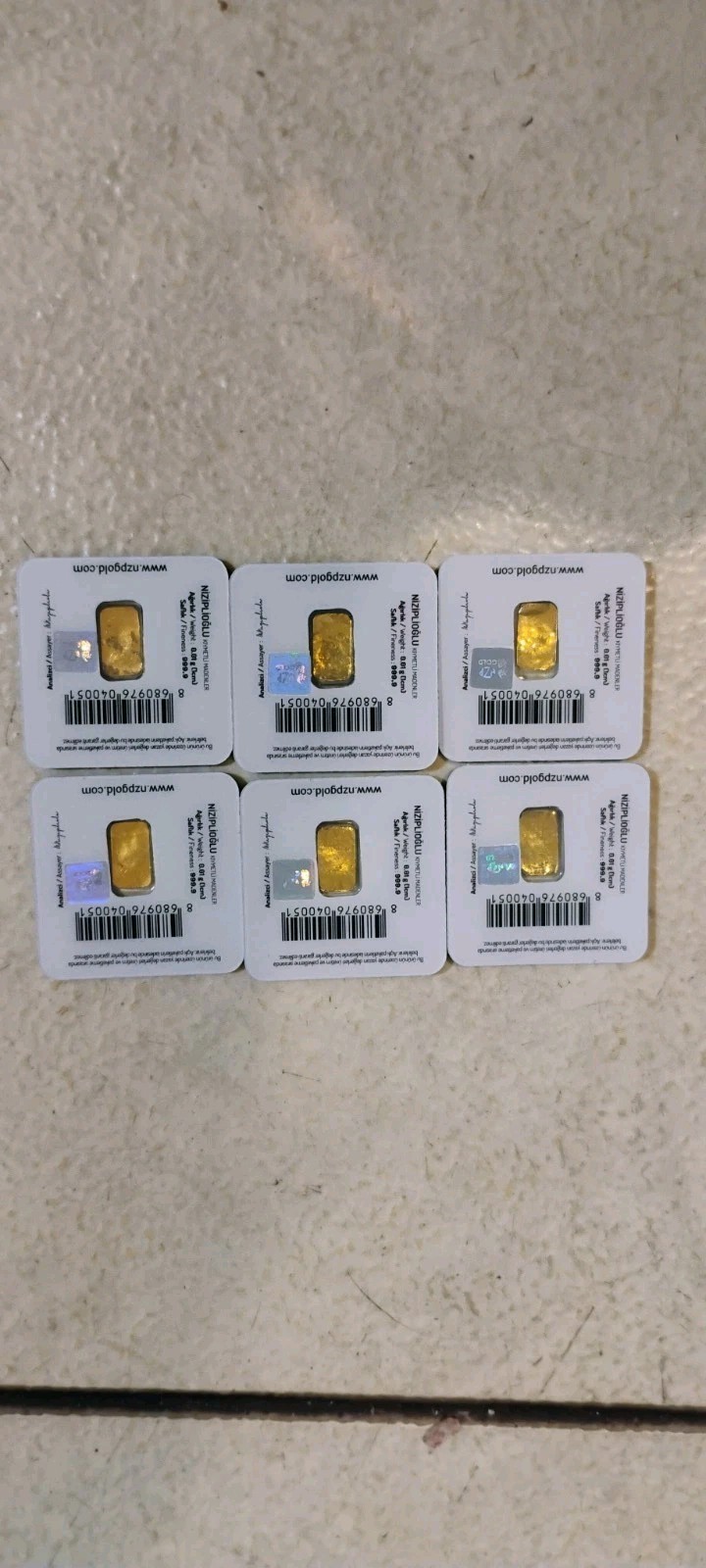 .01 Gram 999.9% 24 karat solid gold. sigma verified. Special hologram.
