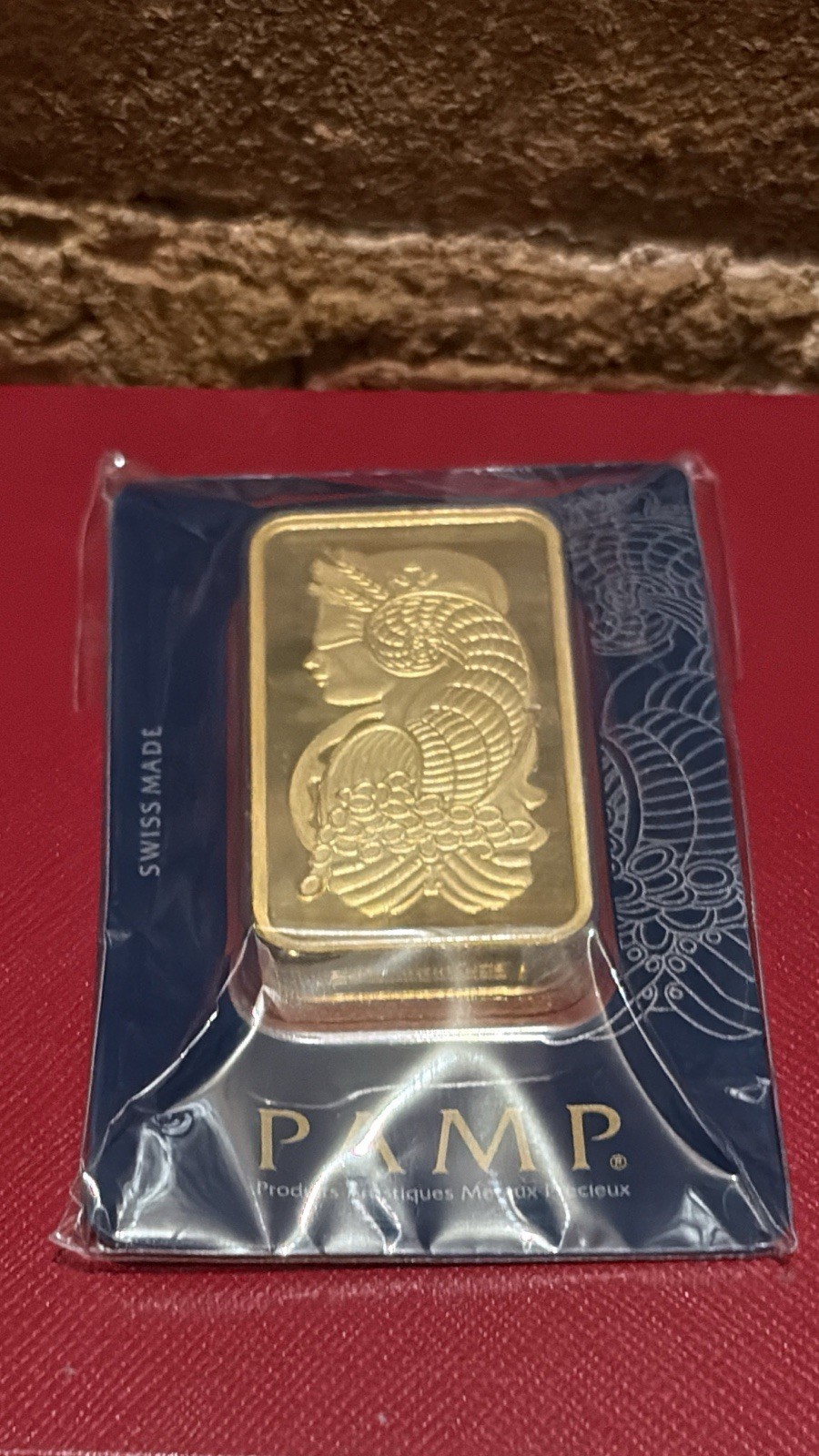 PAMP Suisse 100 Gram Gold Bar .9999 Fine Gold Lady Fortuna Veriscan Assay